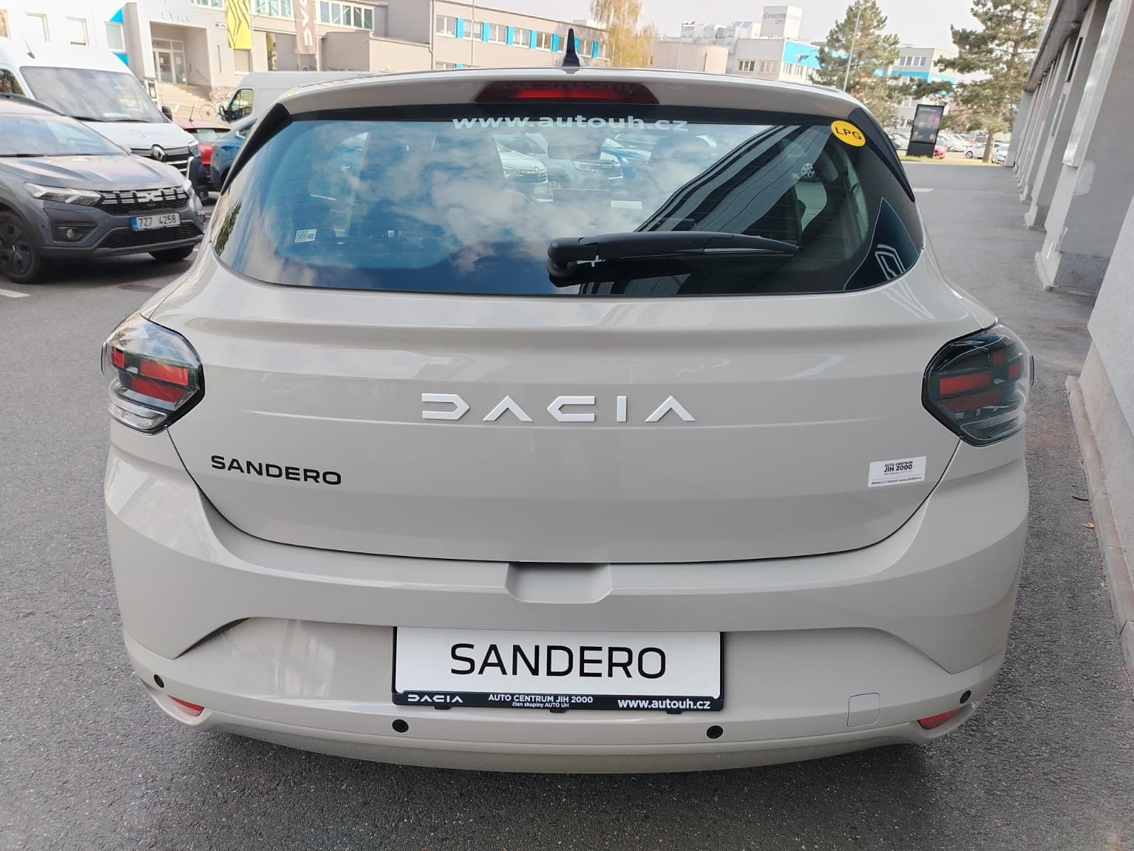 Dacia Sandero, Expression ECO-G 120 - fotka 4