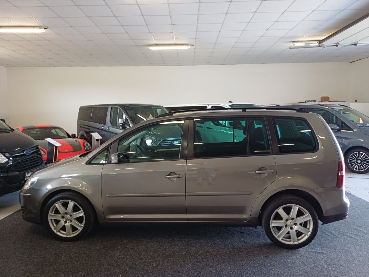 Volkswagen Touran, 1,9 TDI 77kW,2x kola - fotka 3