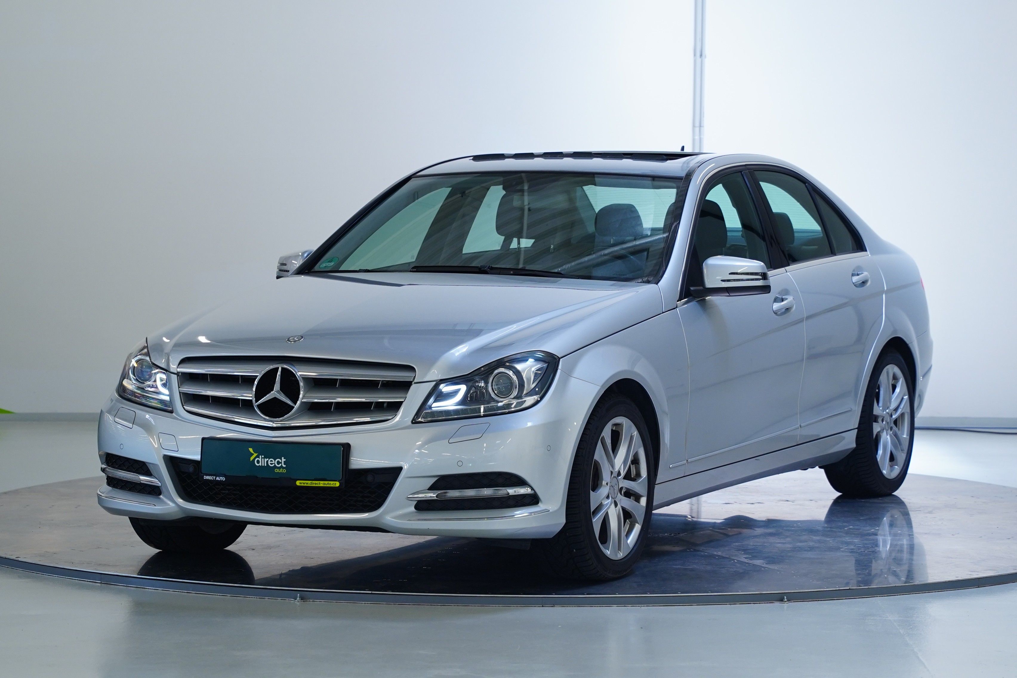 Mercedes-Benz Třídy C, 180 CGI 115 kW Avantgarde