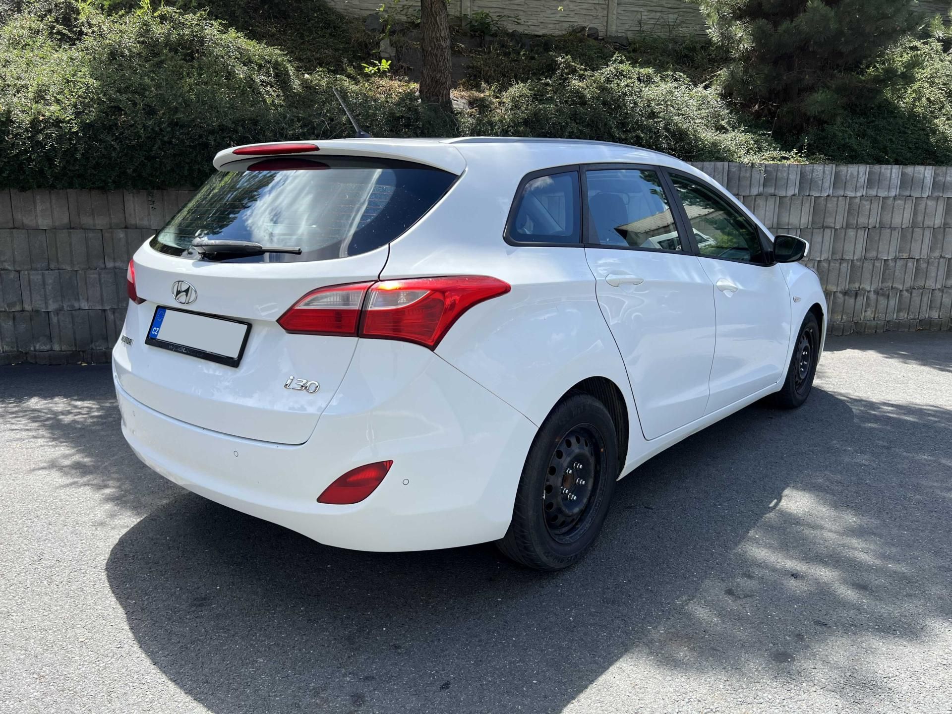 Hyundai i30, WG 1.6 CRDi 81 kW NOVÁ STK DPH - fotka 5