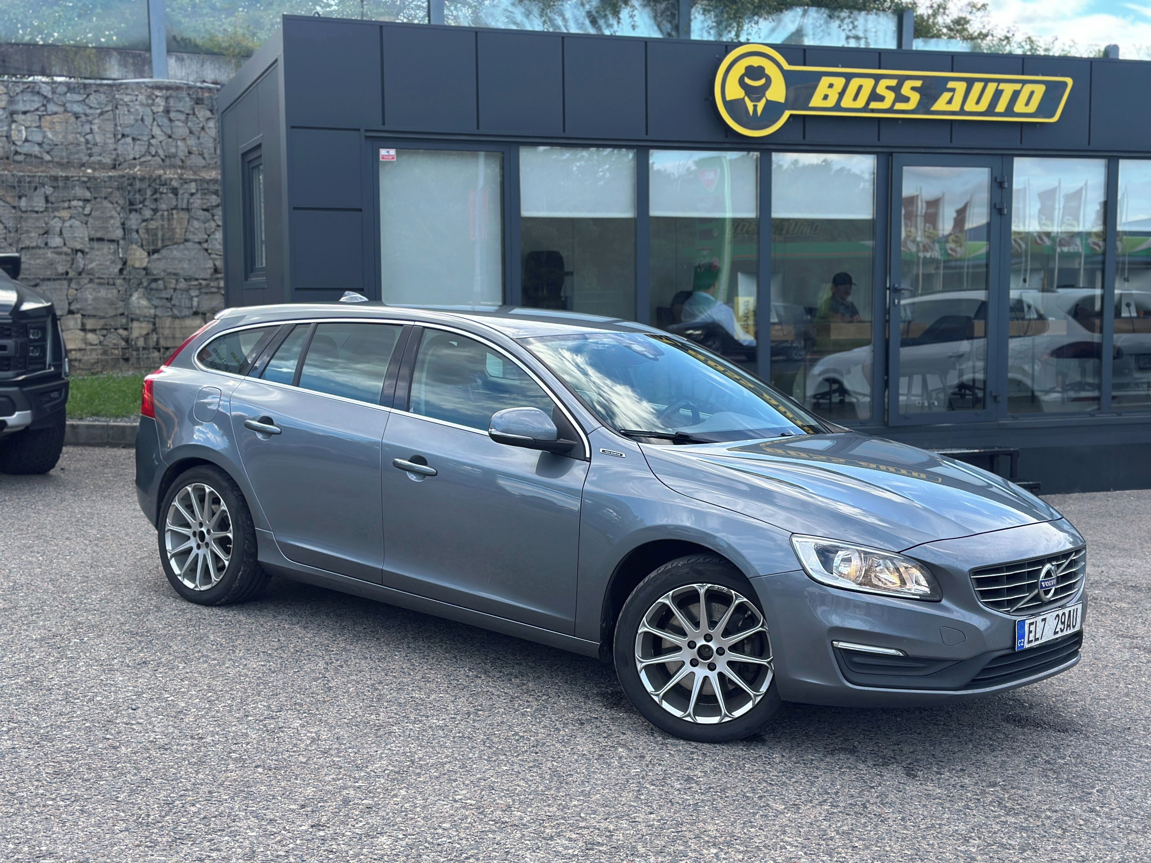 Volvo V60, Volvo V60  2016