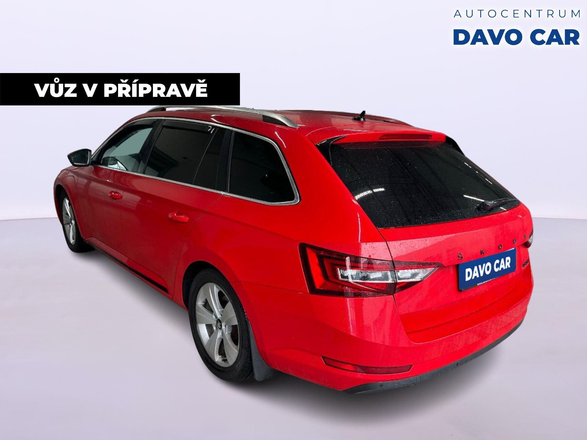 Škoda Superb, 2,0 110kW Style DSG - fotka 4