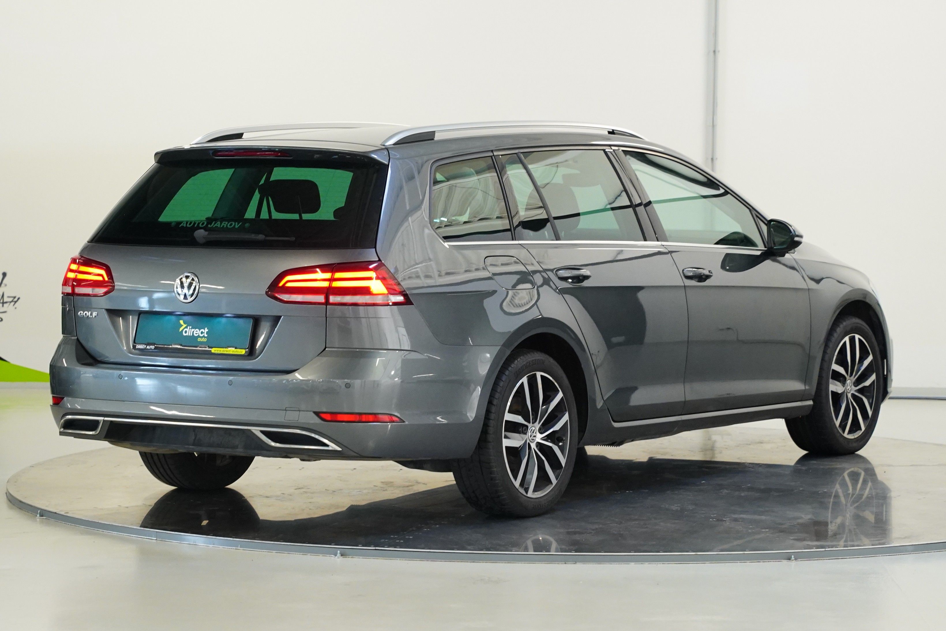Volkswagen Golf, 1.5 TSI 110 kW Highline - fotka 2