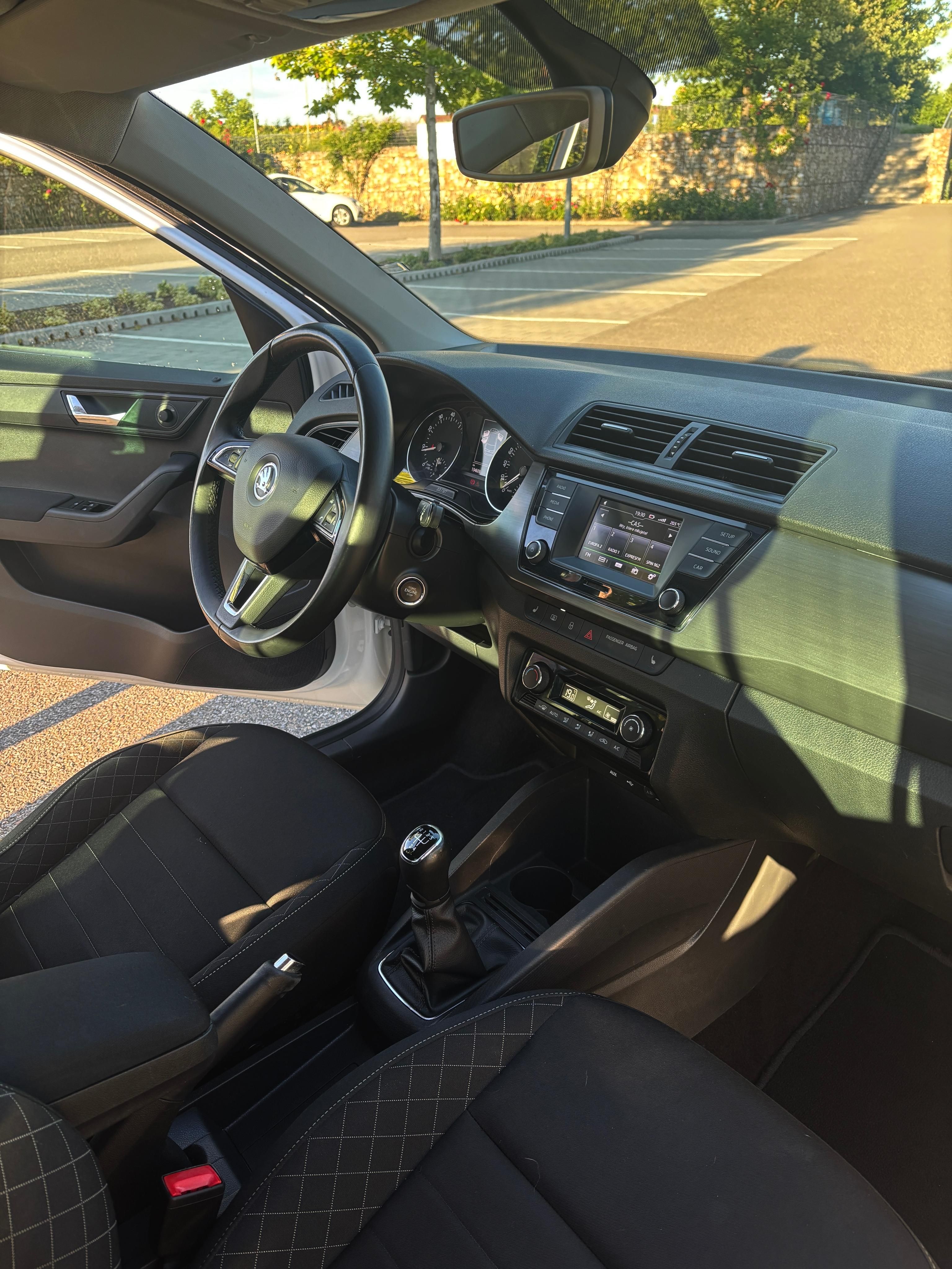 Škoda Fabia, Škoda Fabia III 1.2 TSI 66 kW - fotka 5