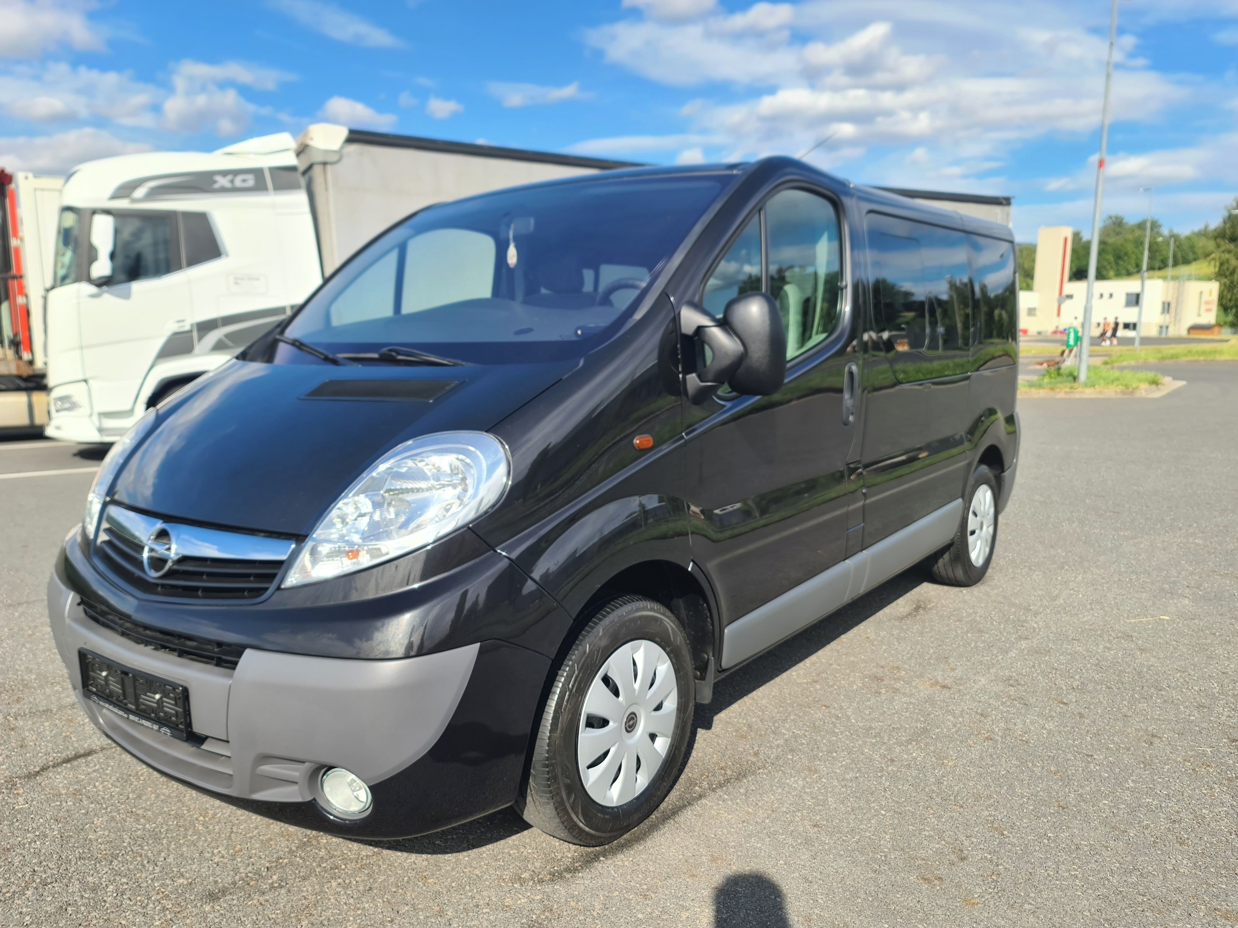 Opel Vivaro, 2.0 CDTi 84-KW KLIM 2xŠOUPAČKY - fotka 3