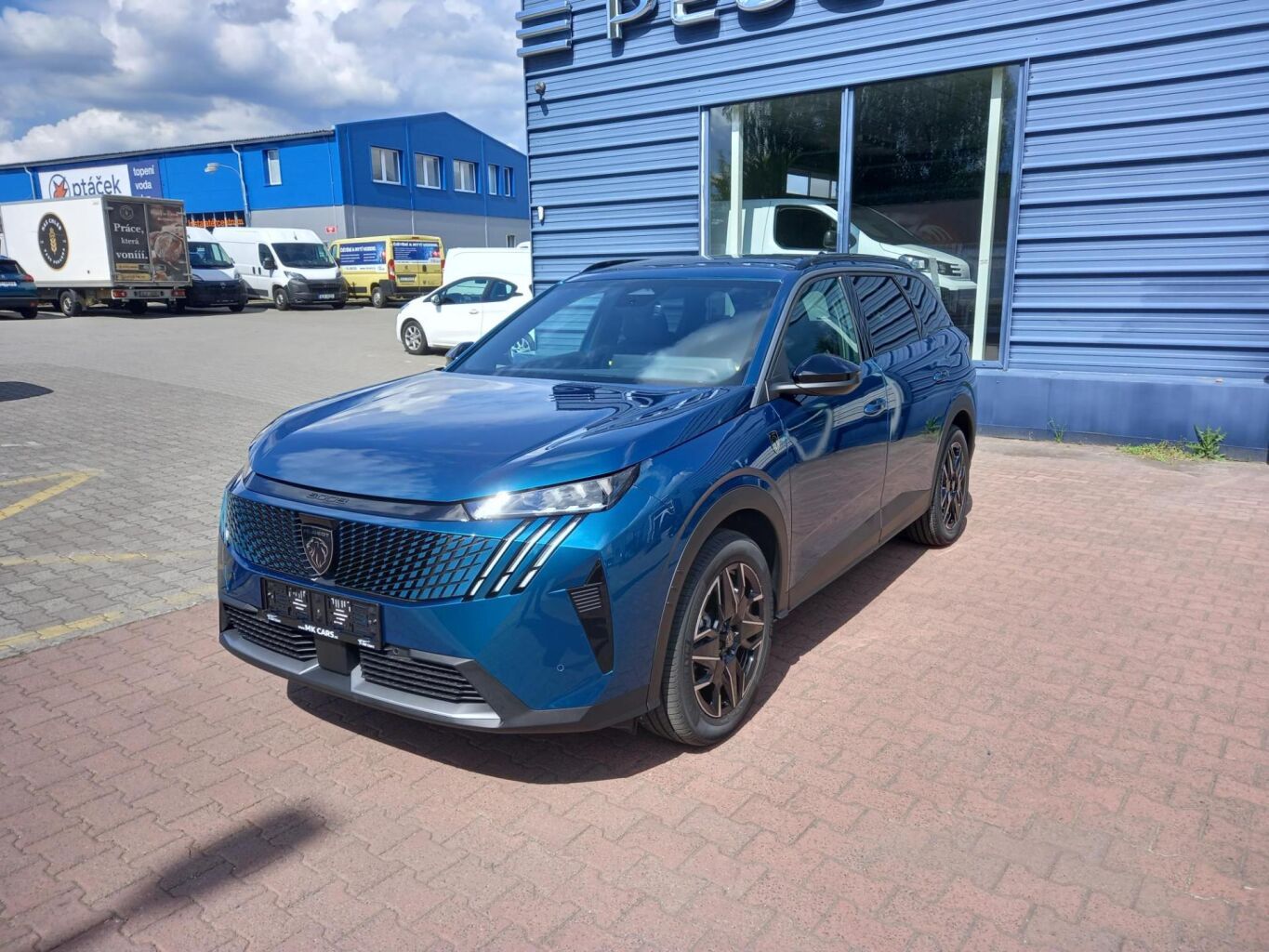 Peugeot 5008, GT Summer blue 145k e-DCS6