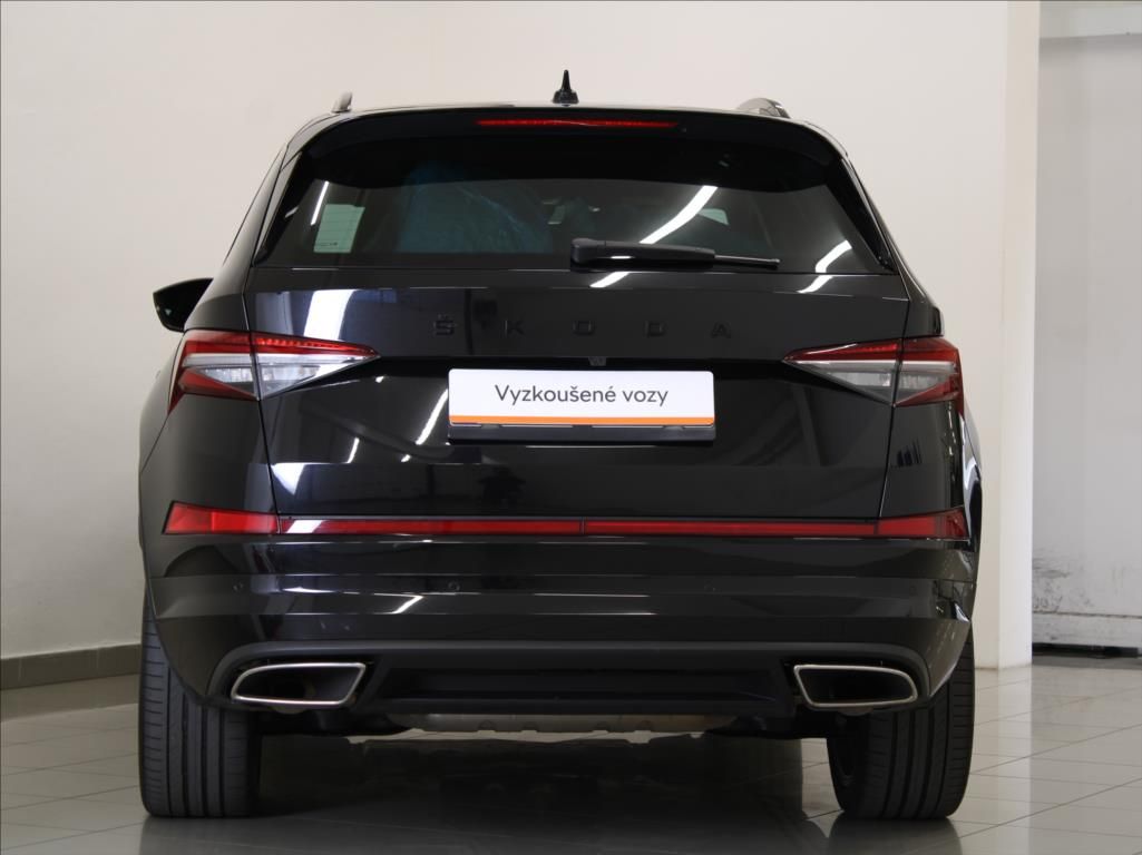 Škoda Kodiaq, 2,0 TSi 180kW RS 4x4 Pano.Zár. - fotka 4