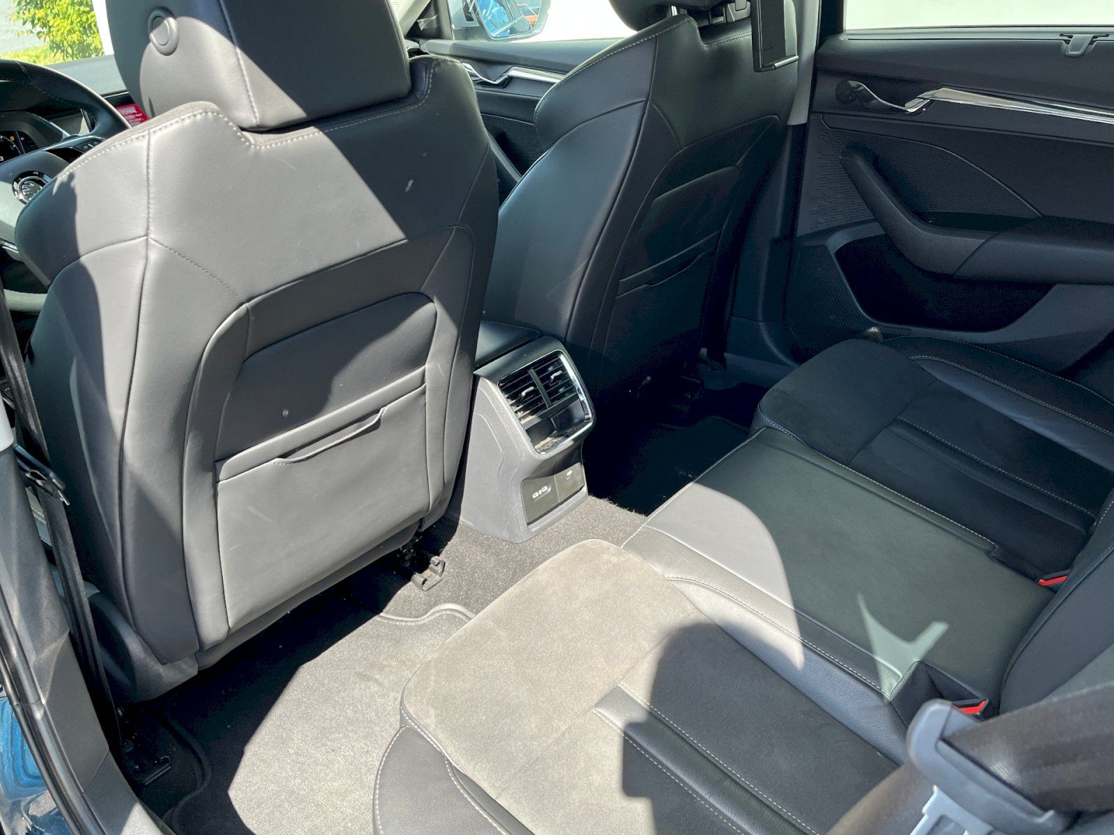 Škoda Octavia, 2.0 TDI 147kW 4x4 DSG Scout Co - fotka 6