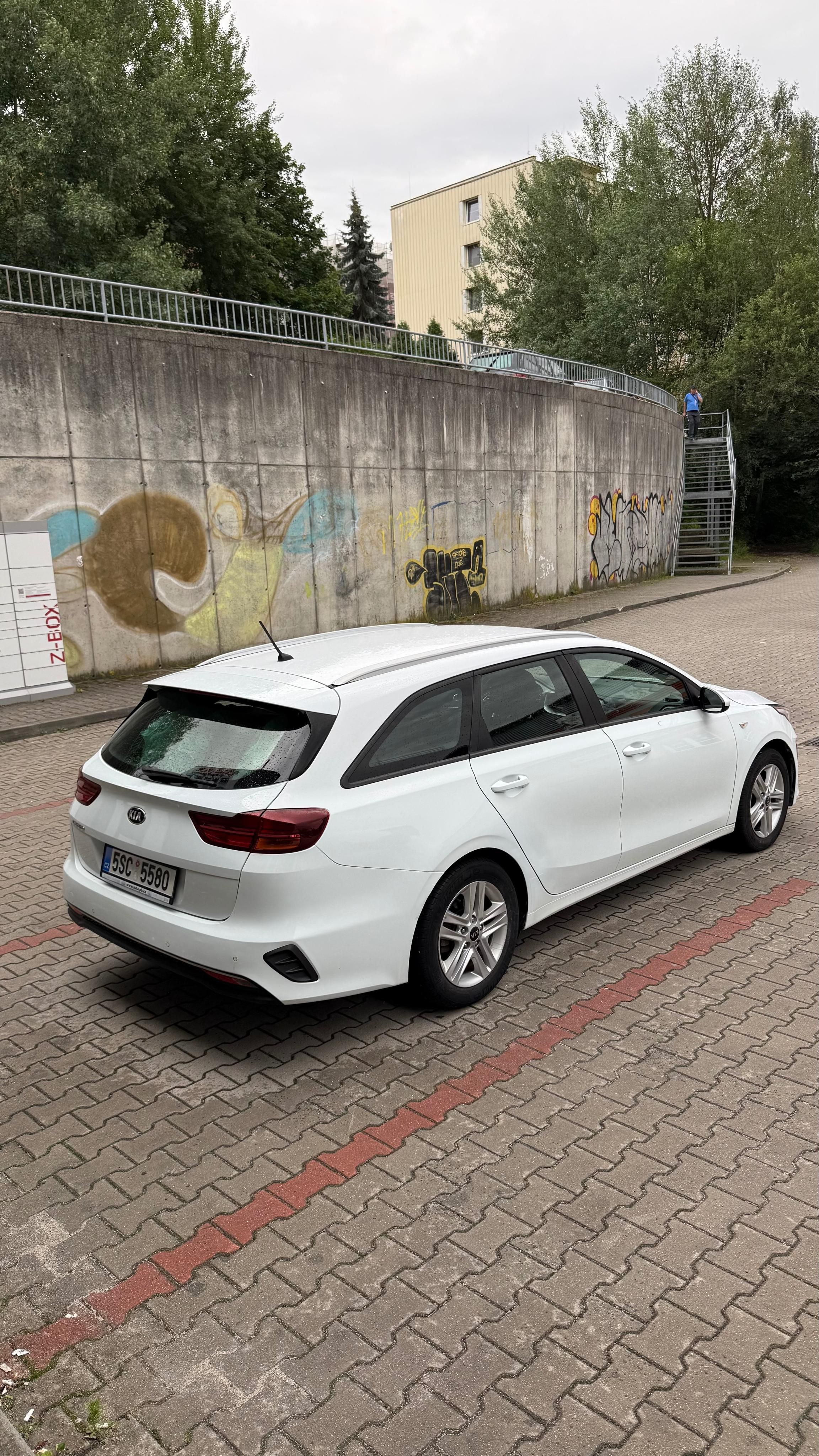 Kia Cee´d - fotka 4