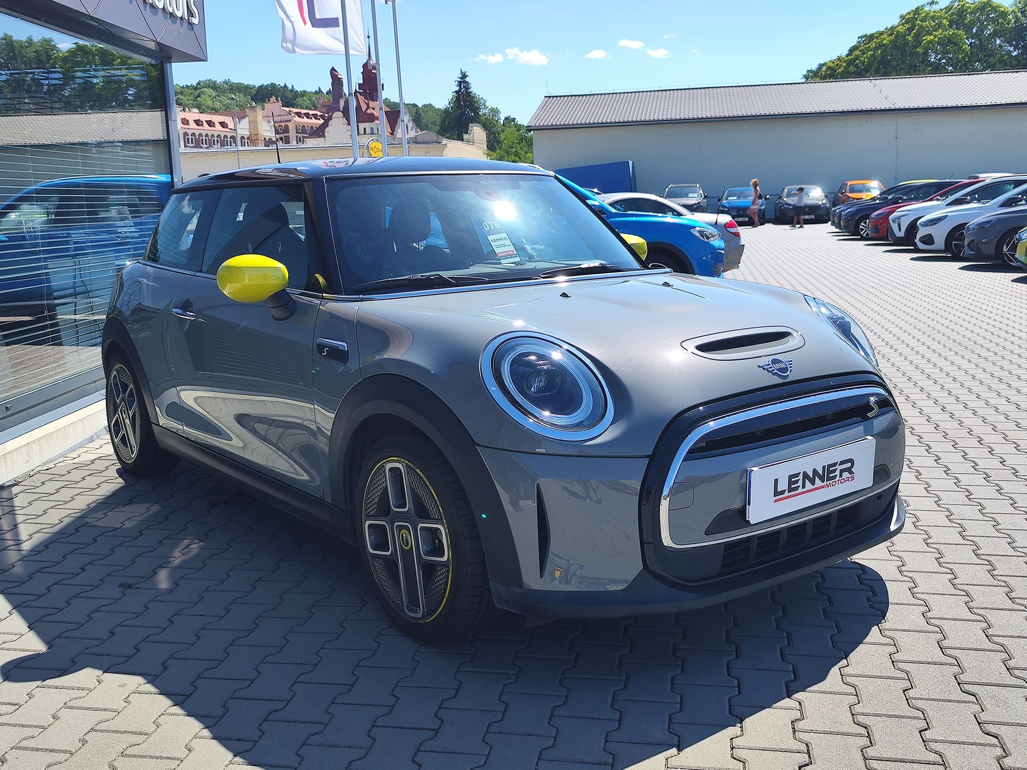 Mini, EV/135kW COOPER SE AT - fotka 3