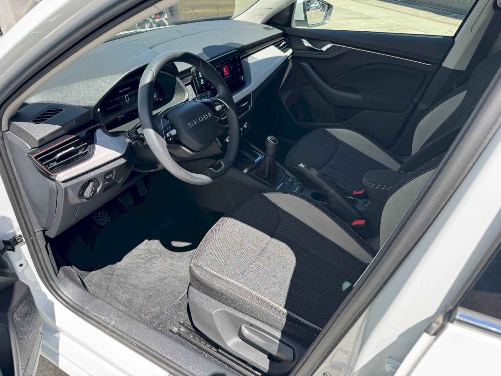 Škoda Scala, 1.0 TSI 85 kW Top Selection - fotka 6