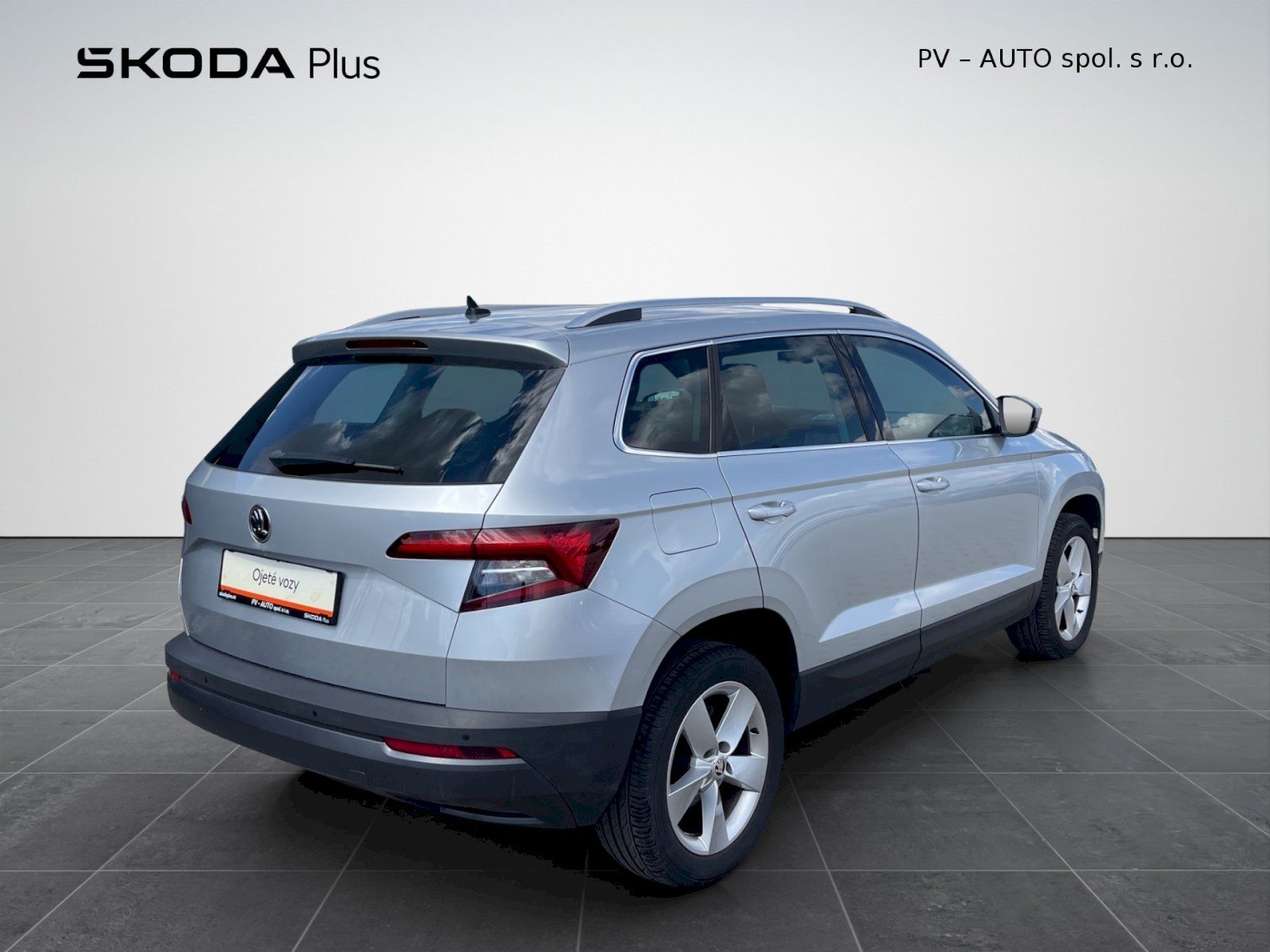 Škoda Karoq, 1.5 TSI 110 kW DSG Style Plus - fotka 2