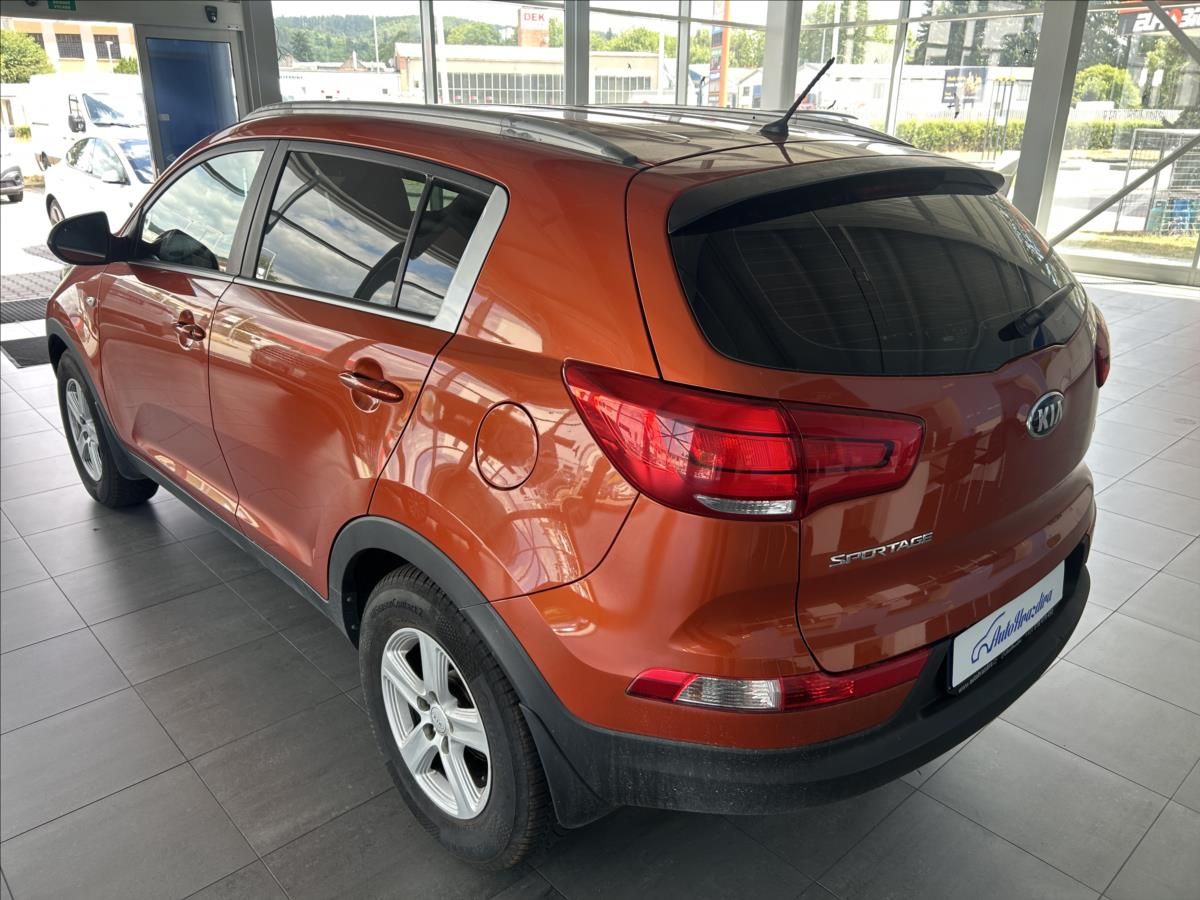 Kia Sportage, 1,6   2.MAJITEL,PŮVOD ČR,AC - fotka 4