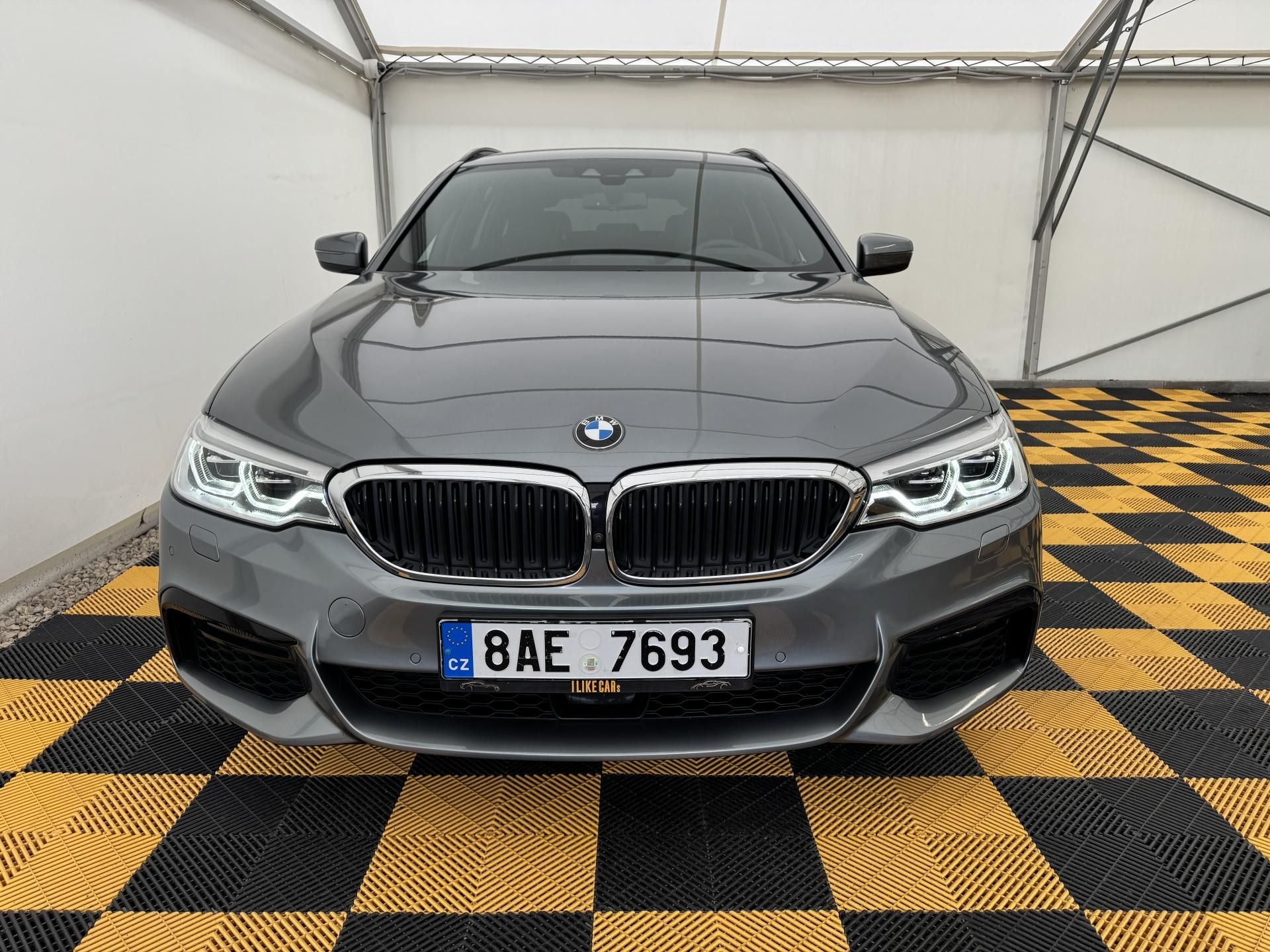 BMW Řada 5, 530d*195kw*4x4*CZ*M-Paket*DPH* - fotka 3