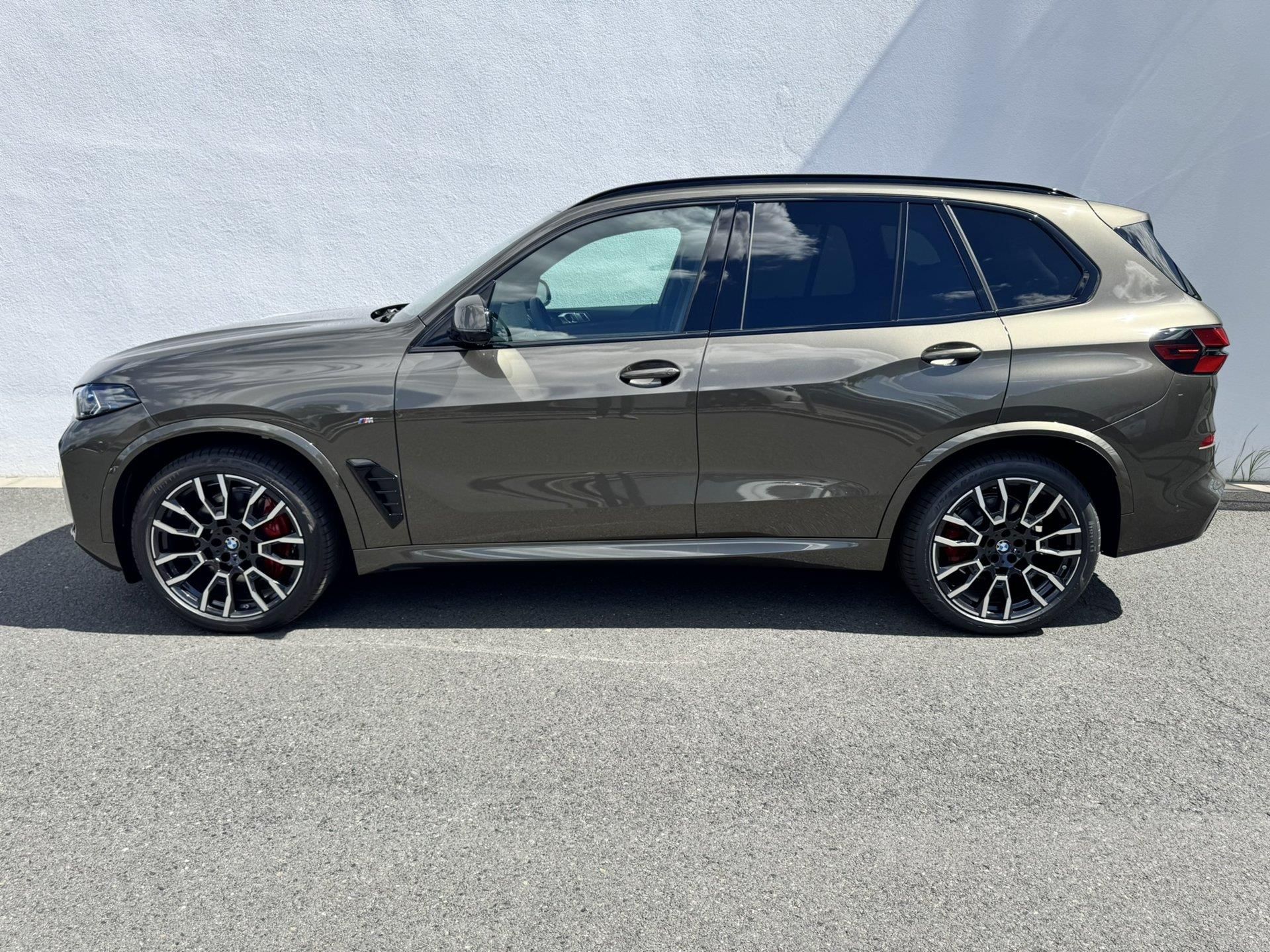 BMW X5, X5 xDrive40d - fotka 3