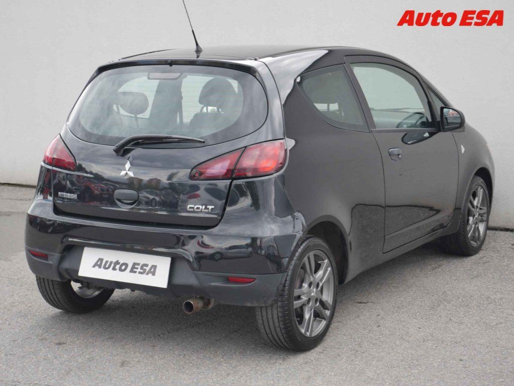 Mitsubishi Colt, 1.2i - fotka 4