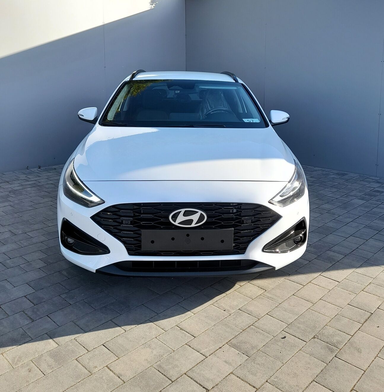 Hyundai i30, 26 WG 1,6 T-GDI DCT GO CZECH - fotka 3