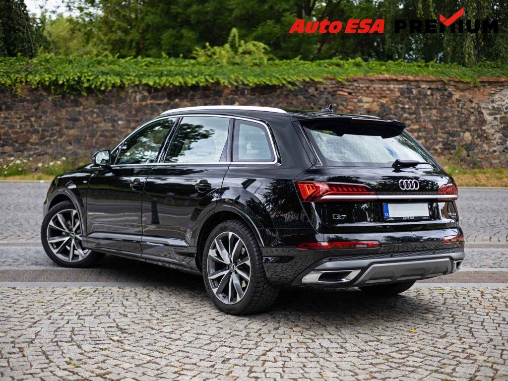 Audi Q7, 3.0 TDi,2.maj,ČR,S-line - fotka 6