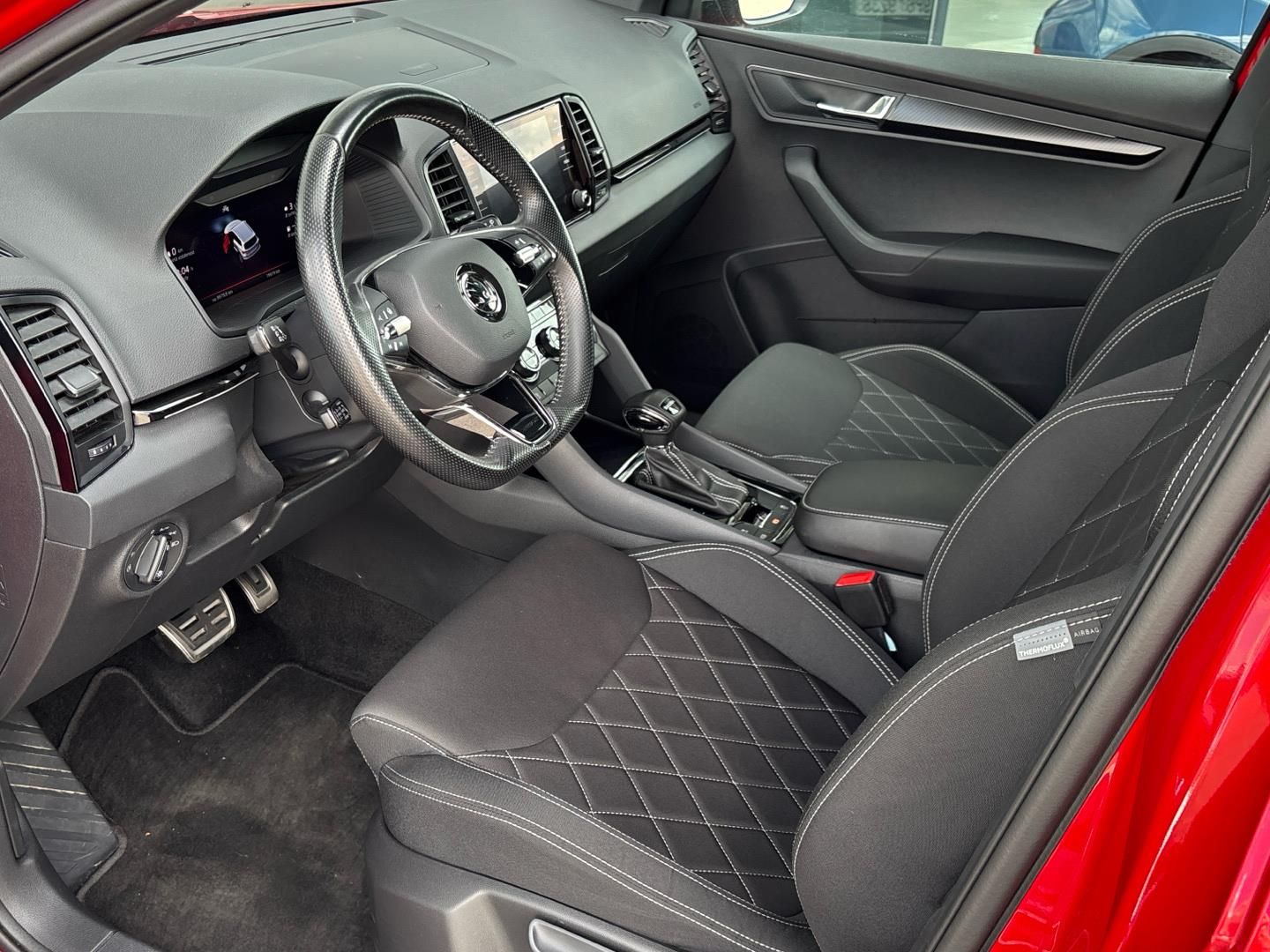 Škoda Karoq, 1.5 TSI / 110 kW DSG Sportline - fotka 6