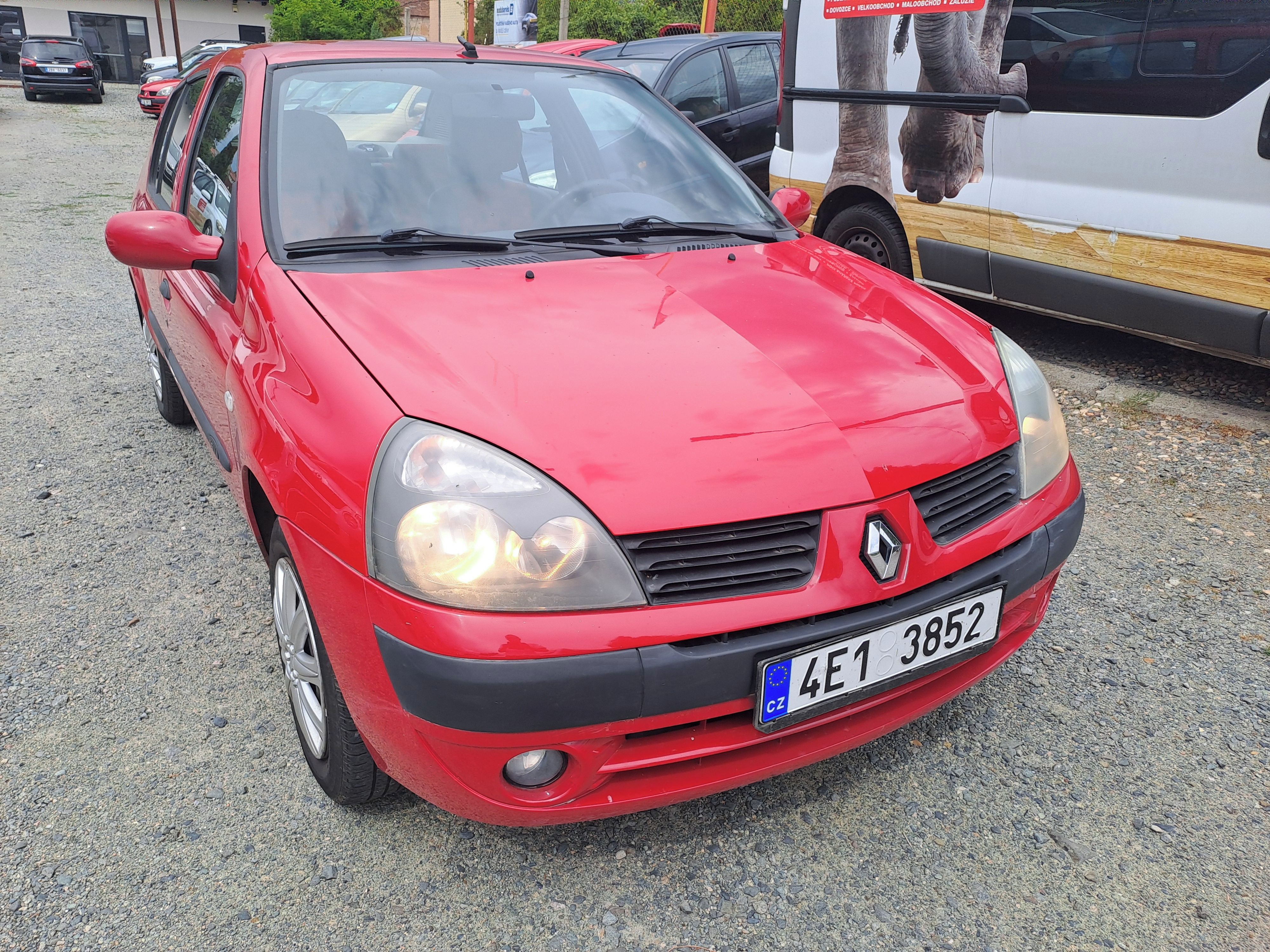 Renault Thalia, 1,2 16V 2.MAJITELKA - fotka 4