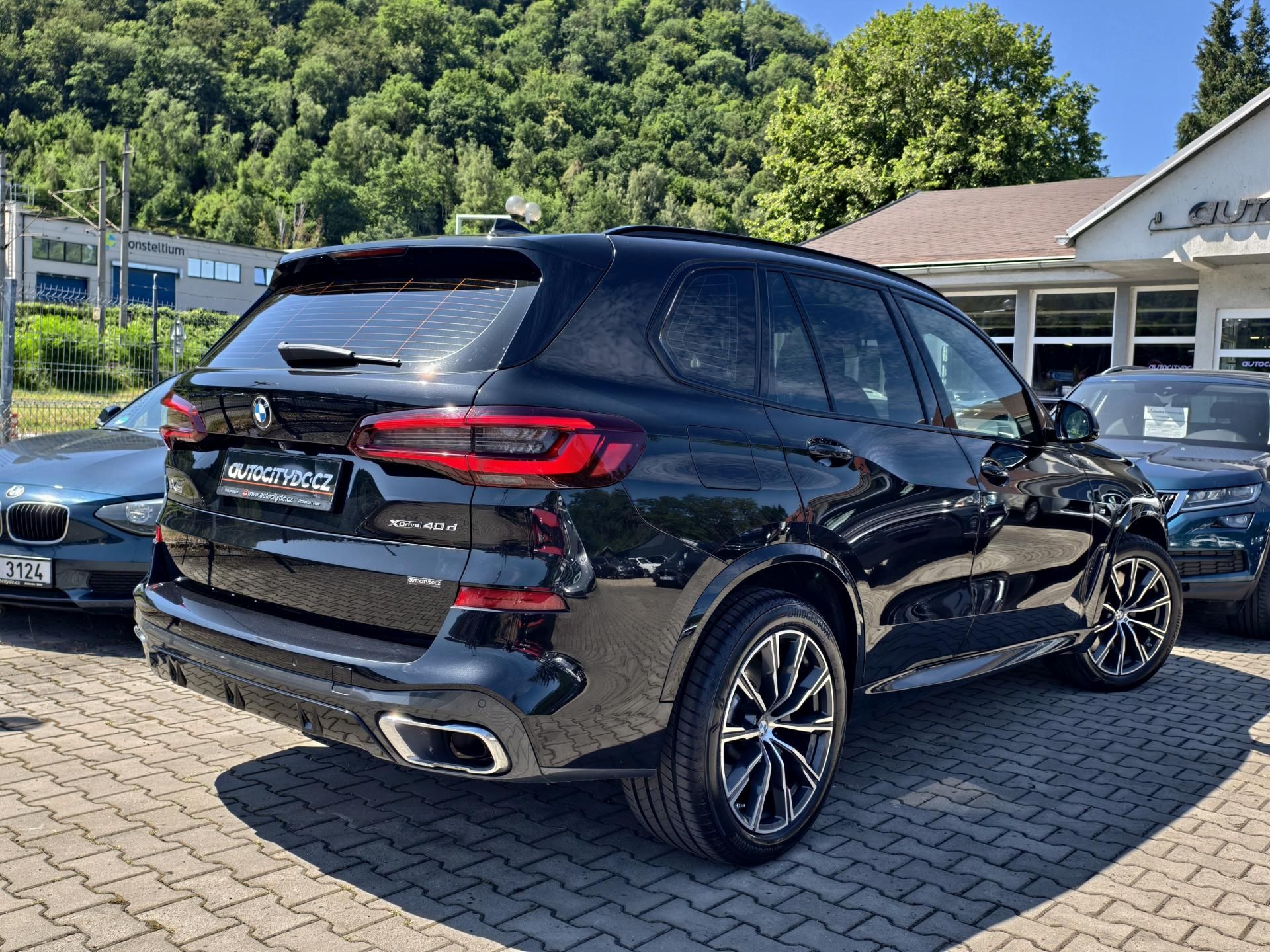 BMW X5, xDrive40d 250kW M-PAKET, DPH - fotka 4