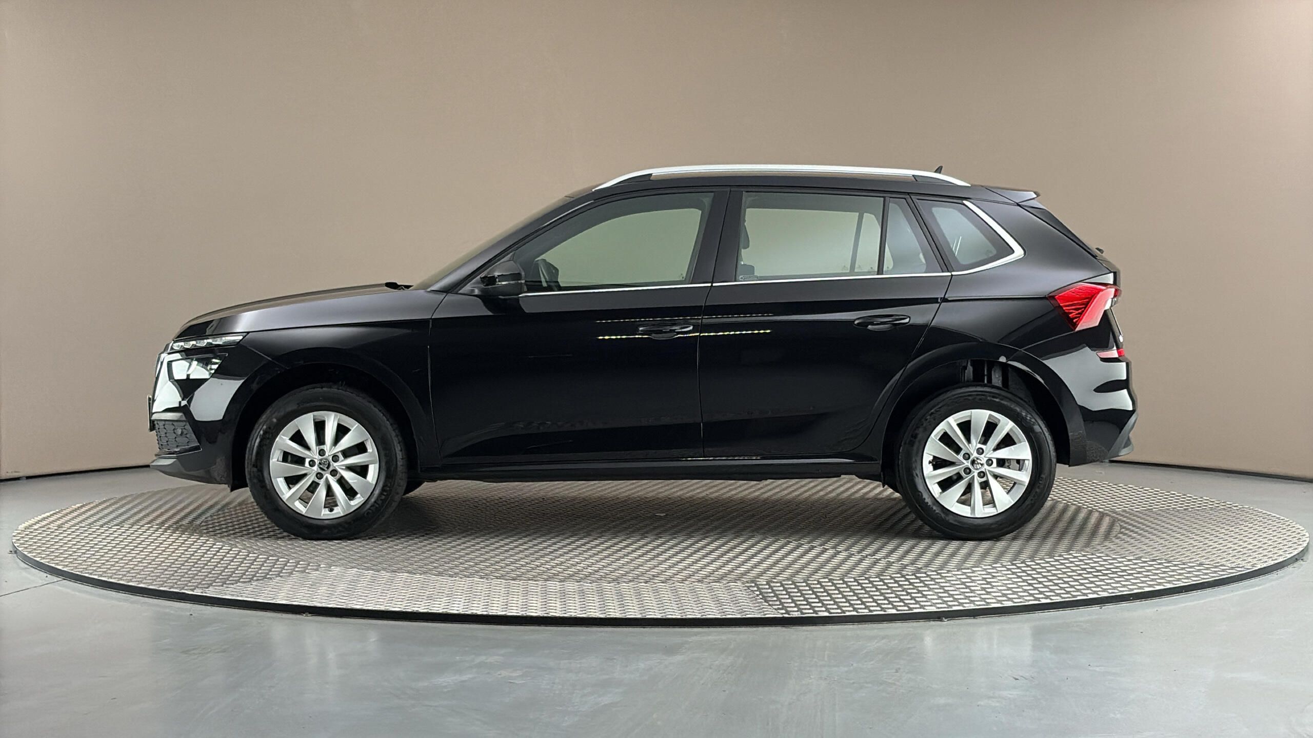 Škoda Kamiq, 1.0 TSI DSG Style - fotka 4