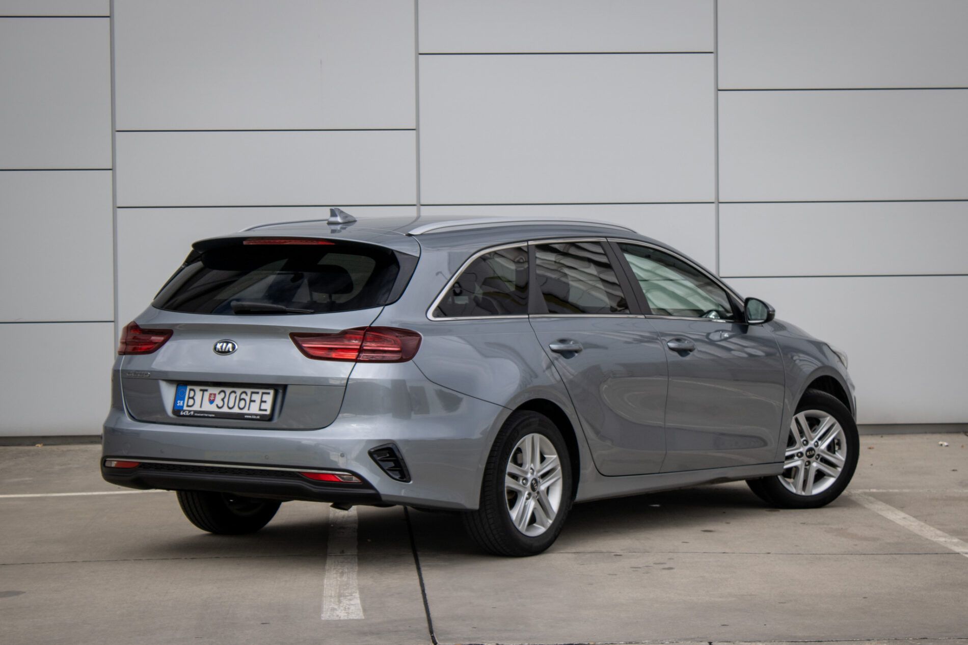 Kia Cee´d - fotka 6