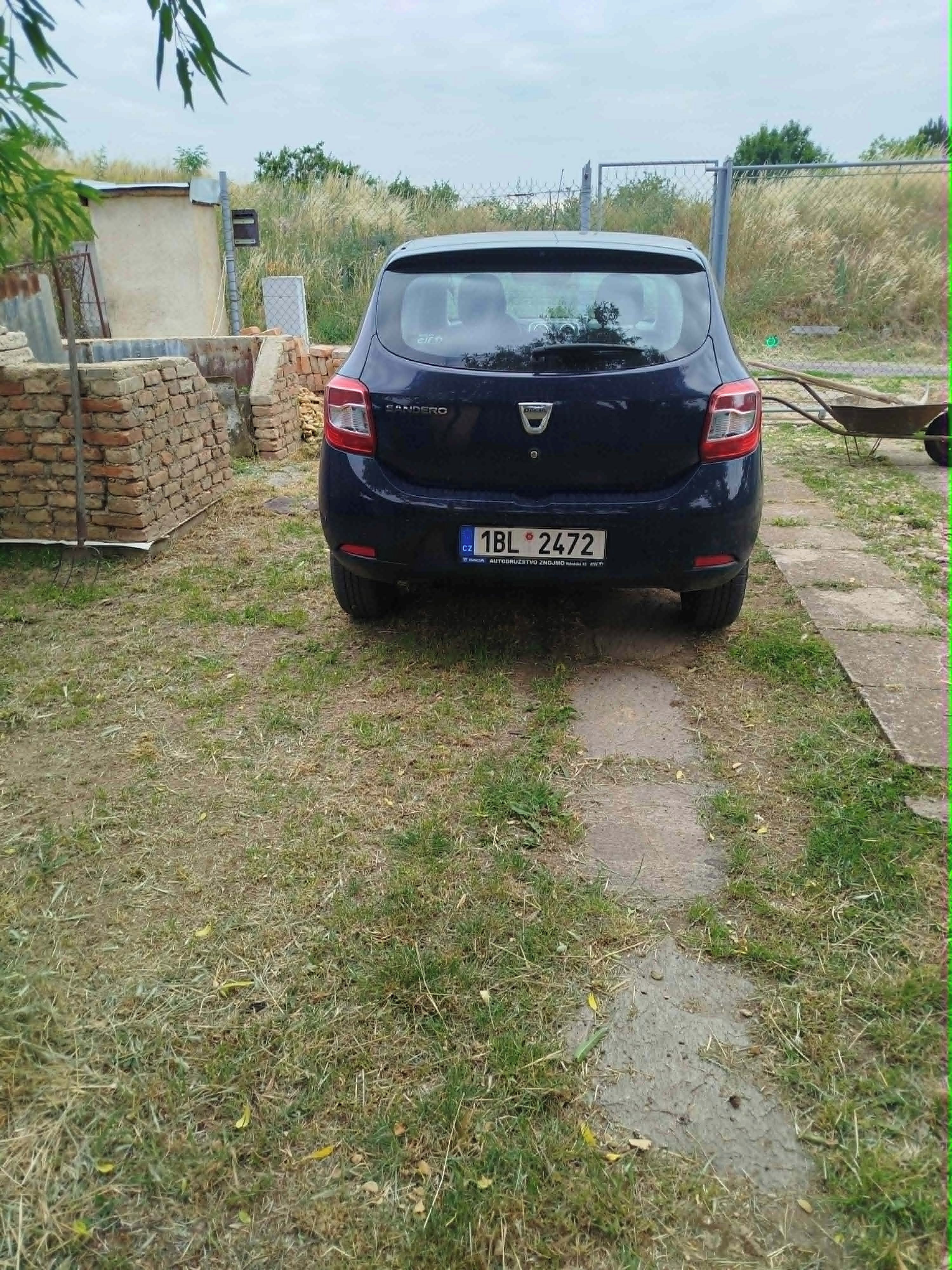 Dacia Sandero, 1.2, klima, servisováno - fotka 2