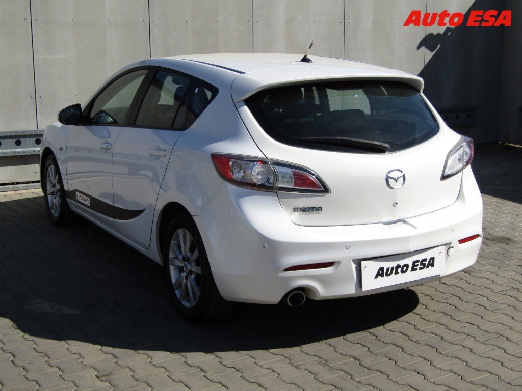 Mazda 3, 2.2 MZR-CD,autoAC - fotka 6