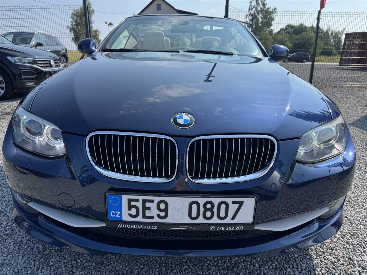BMW Řada 3, 2,0   i 125KW E93 CABRIO XENON - fotka 3