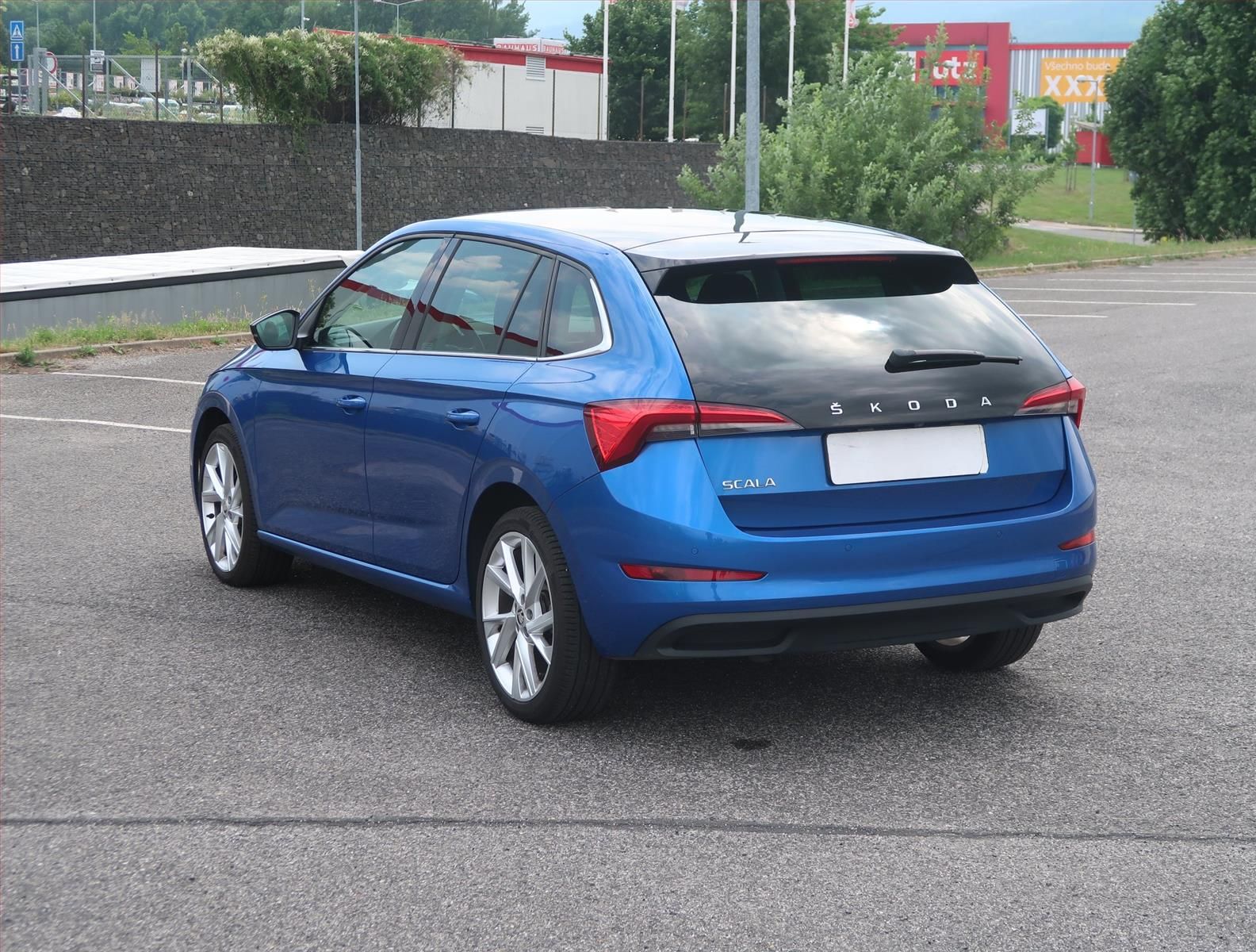 Škoda Scala, 1.6 TDI, Automatická klima - fotka 4
