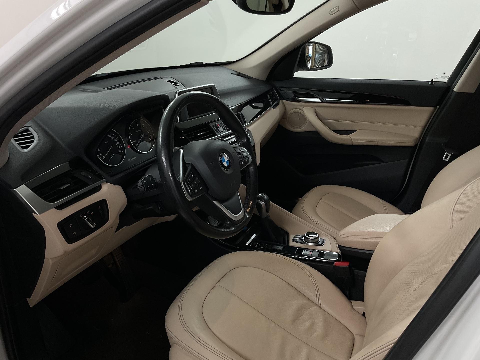 BMW X1, X1 XDRIVE20D - fotka 5