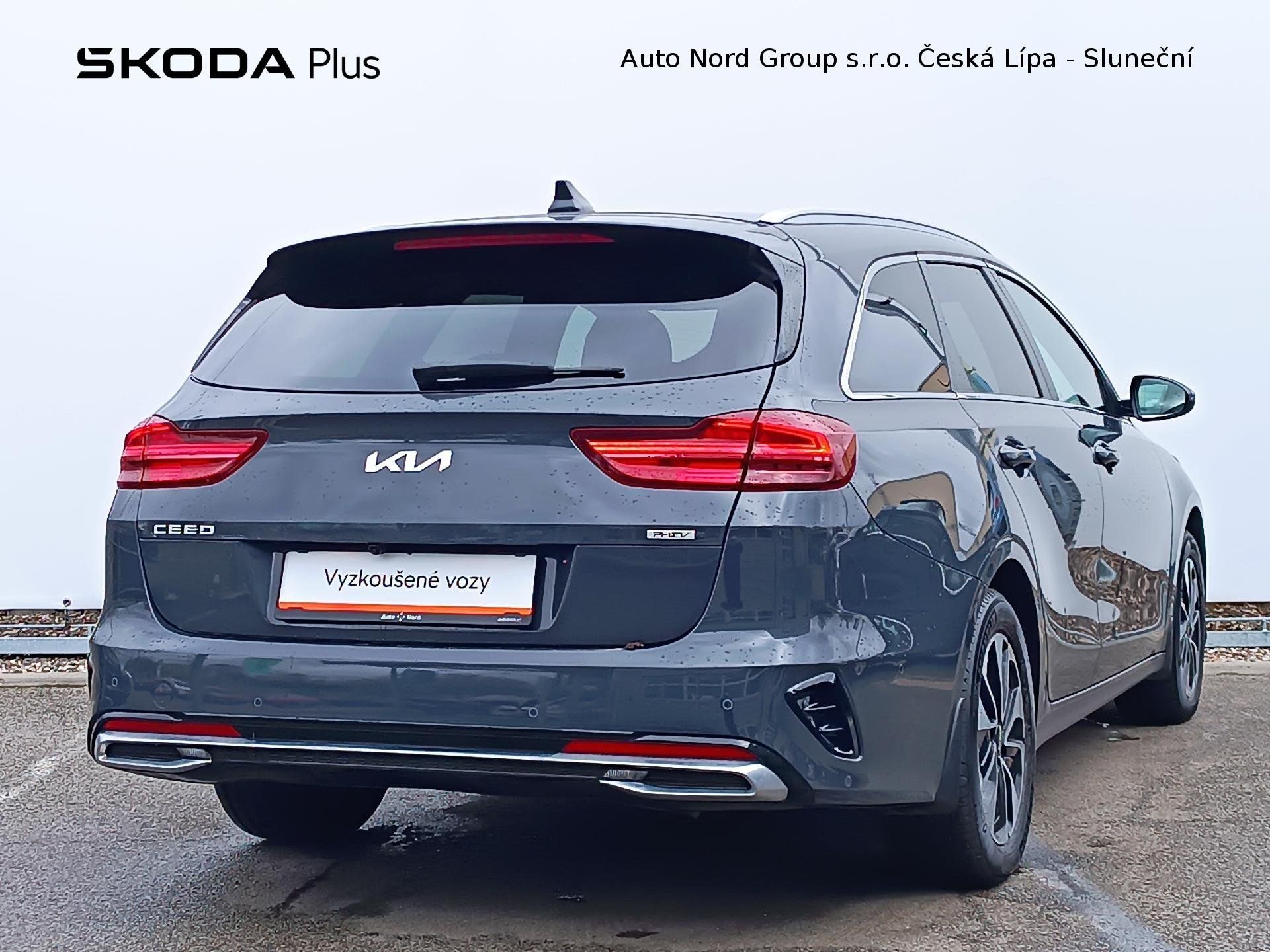 Kia Cee´d, Ceed PREMIUM 1,6GDi PHEV 6°DCT - fotka 2