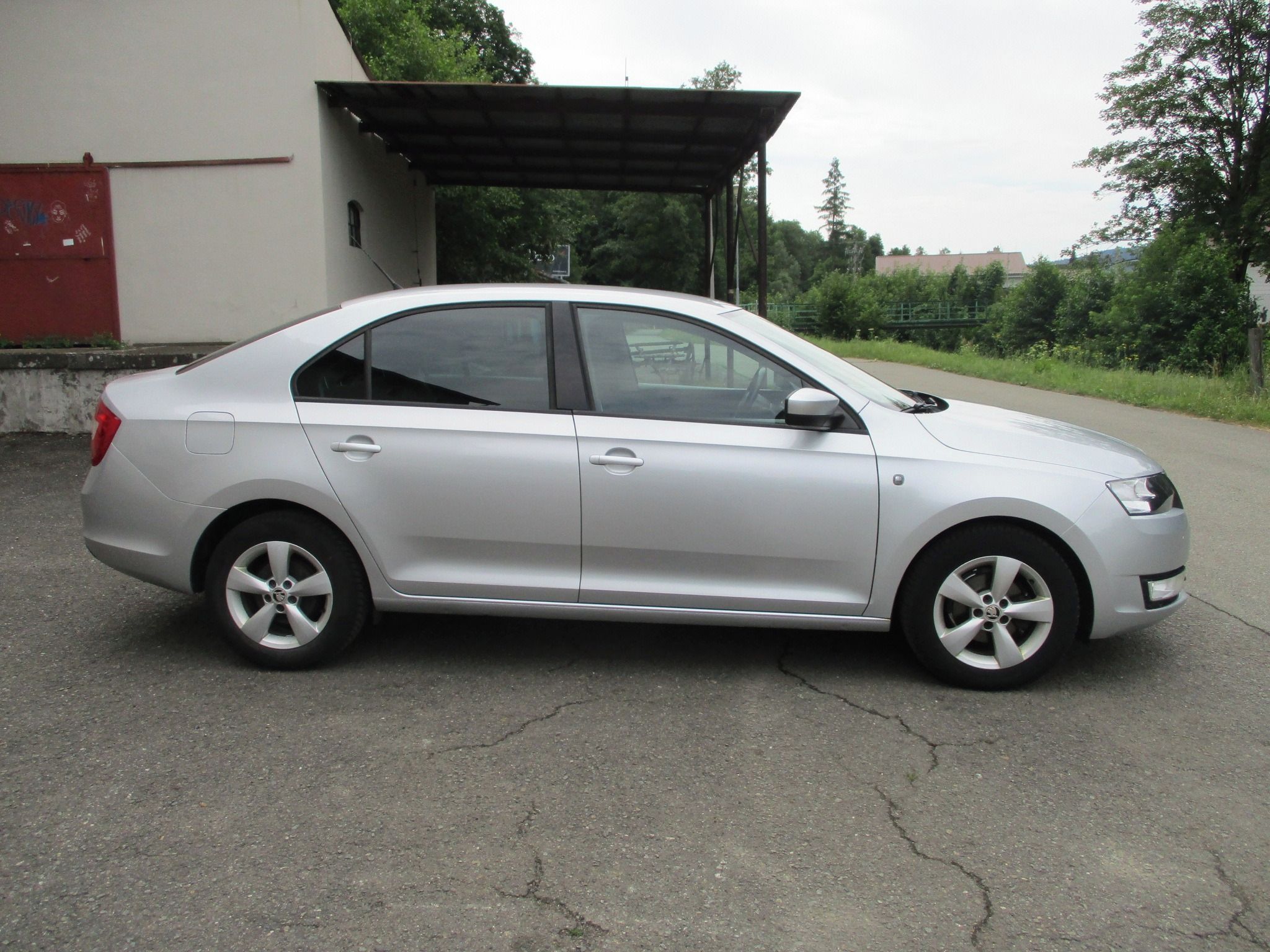 Škoda Rapid, 1.2 TSi - PĚKNÝ STAV - fotka 6