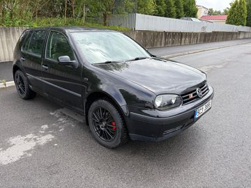 1.6 - zachovalé, cuká