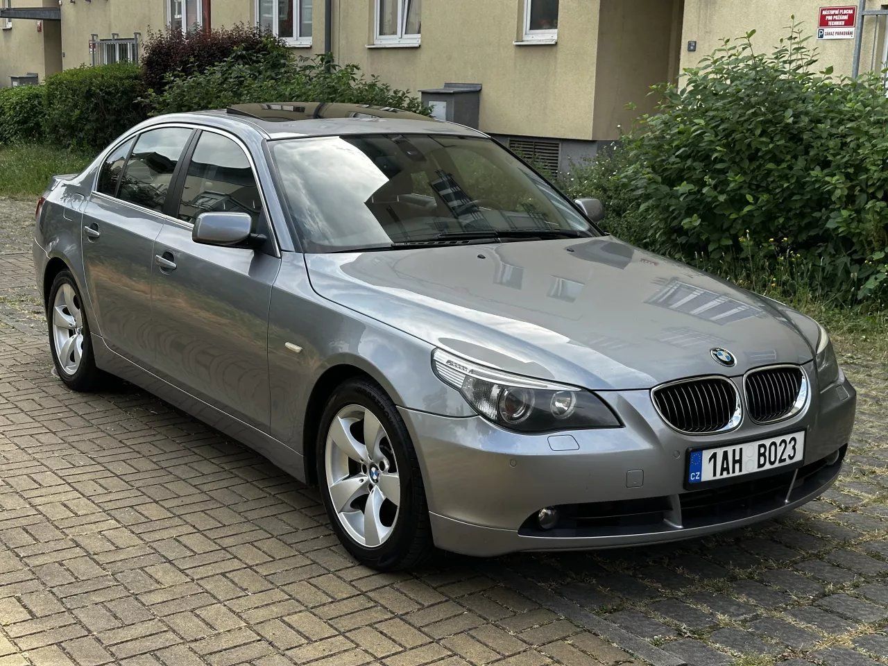 BMW Řada 5, e60 525i 160kW Tažné Šíbr Navi - fotka 3