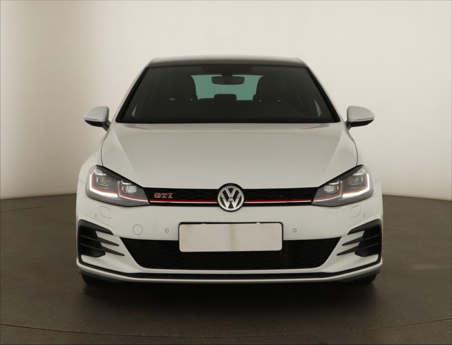 Volkswagen Golf, 2.0 GTI Performance, Automat - fotka 2
