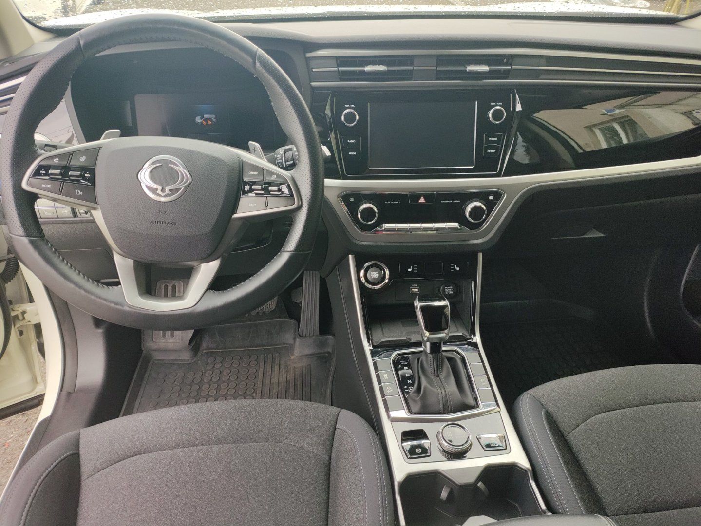SsangYong Korando, 1,5 i Style 4x4 - fotka 6