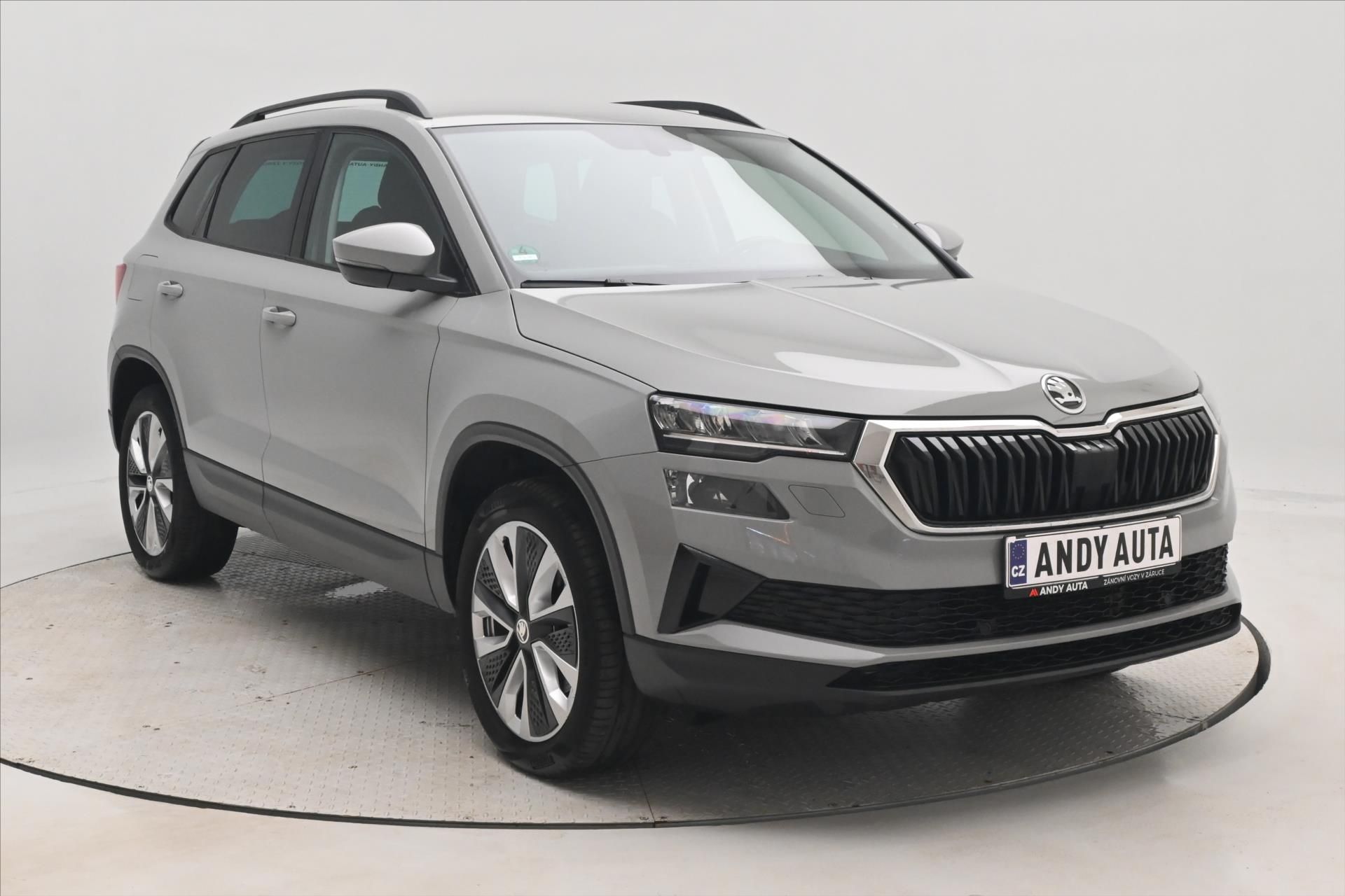 Škoda Karoq, 2,0 TDI 110 kW 4x4 DSG Style Z - fotka 3