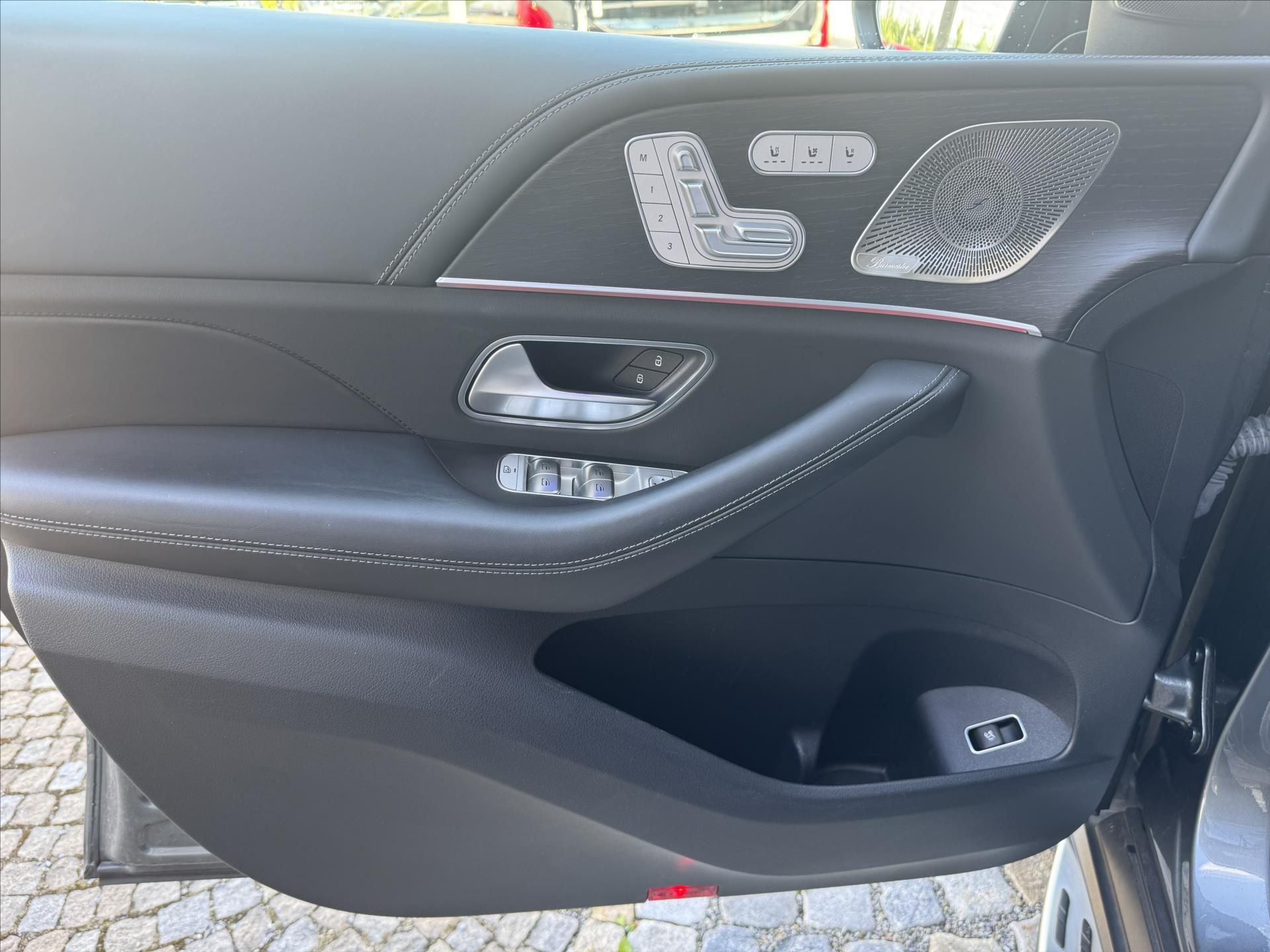 Mercedes-Benz GLE, GLE 300d 4M coupe*AMG - fotka 4