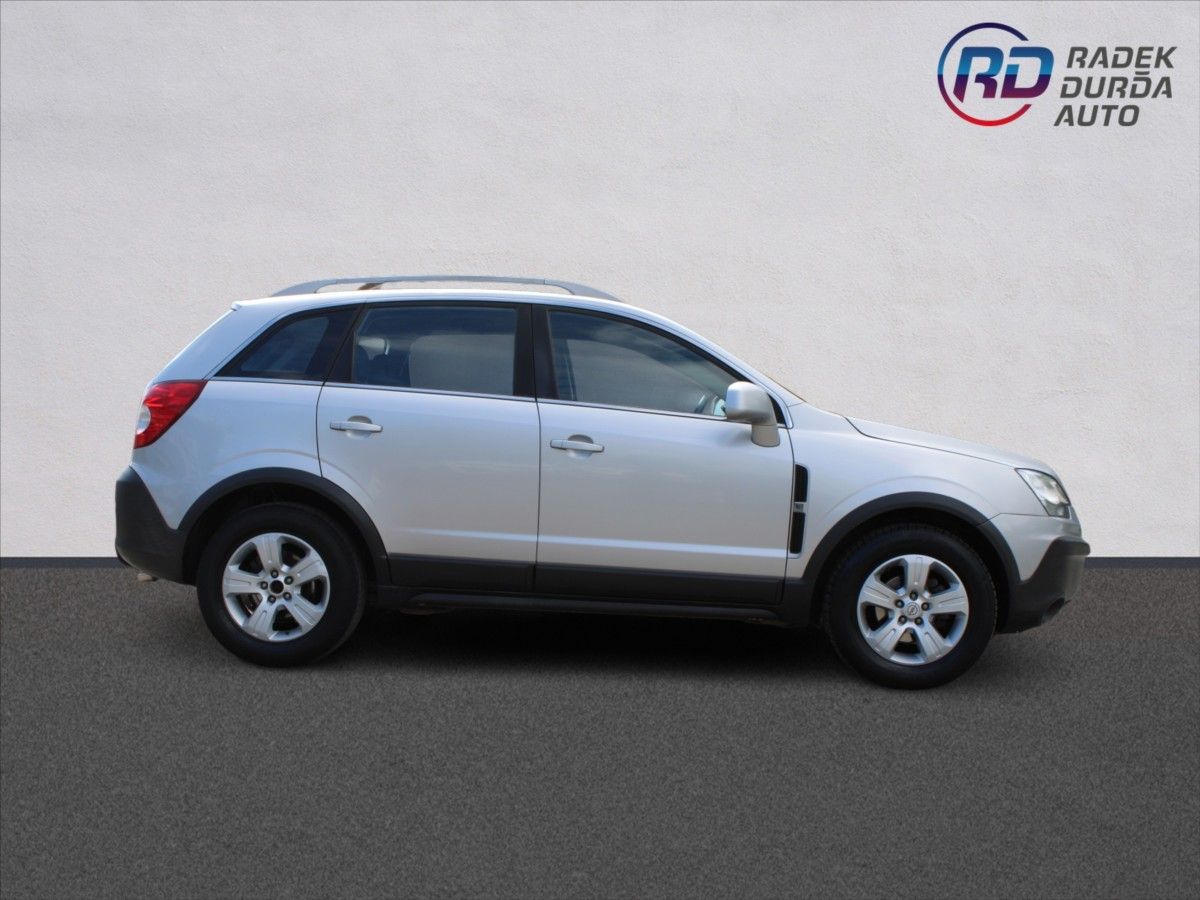 Opel Antara, 2,0 CDTi  4X4,TAŽNÉ - fotka 4