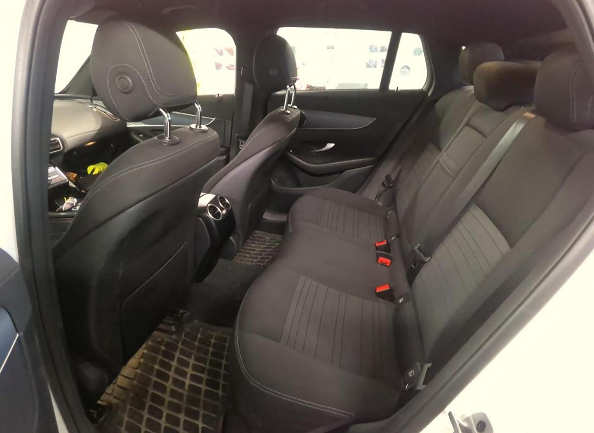 Mercedes-Benz EQC, SE Edition 4Matic - fotka 5