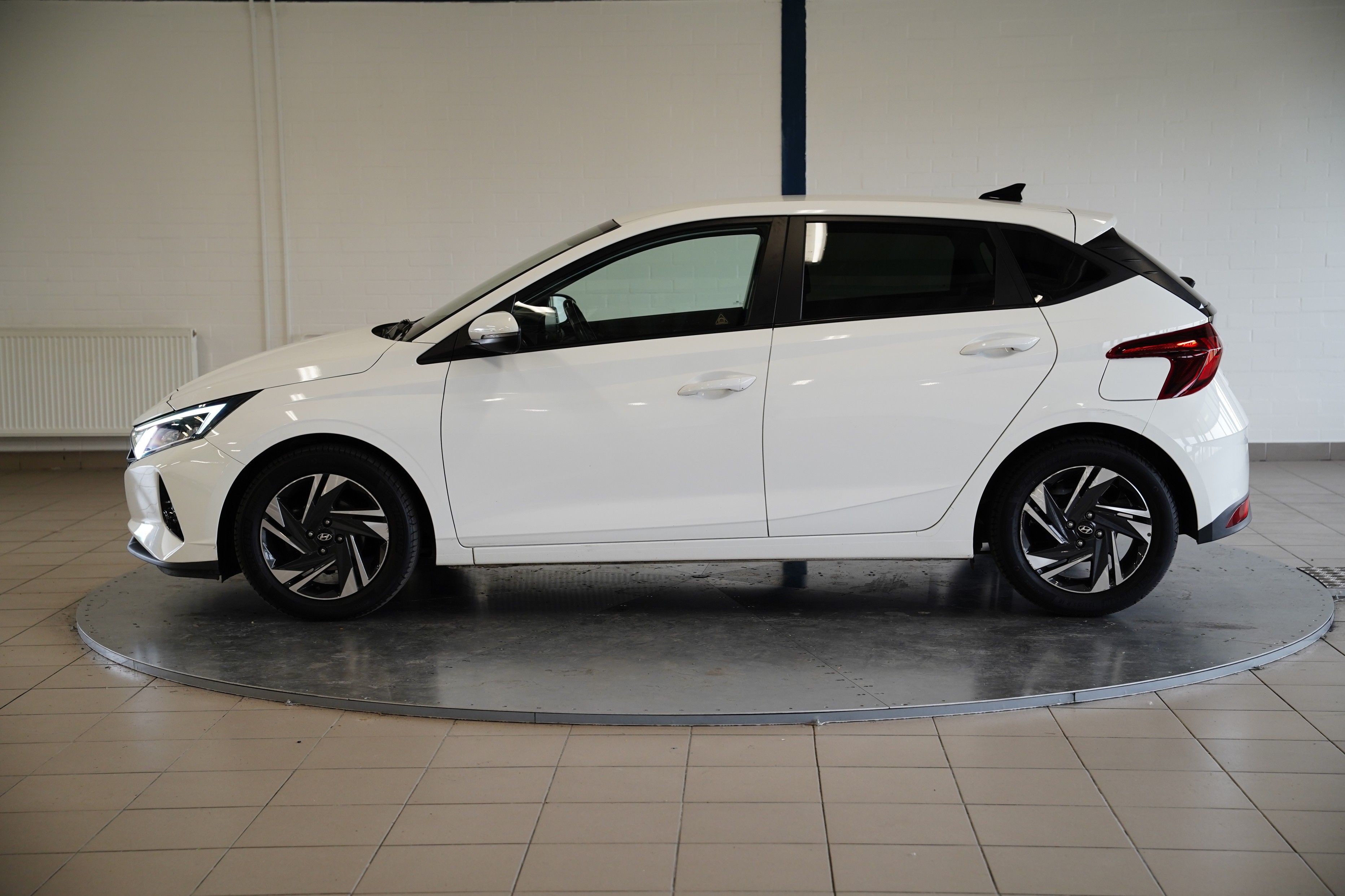 Hyundai i20, 1.2i 62 kW - fotka 3