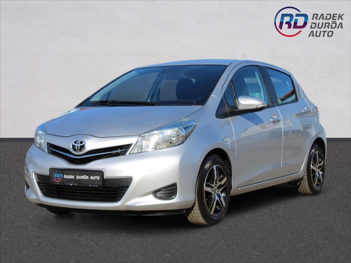 Toyota Yaris, 1,0 VVT-i  NOVÉ V ČR,1.MAJITEL