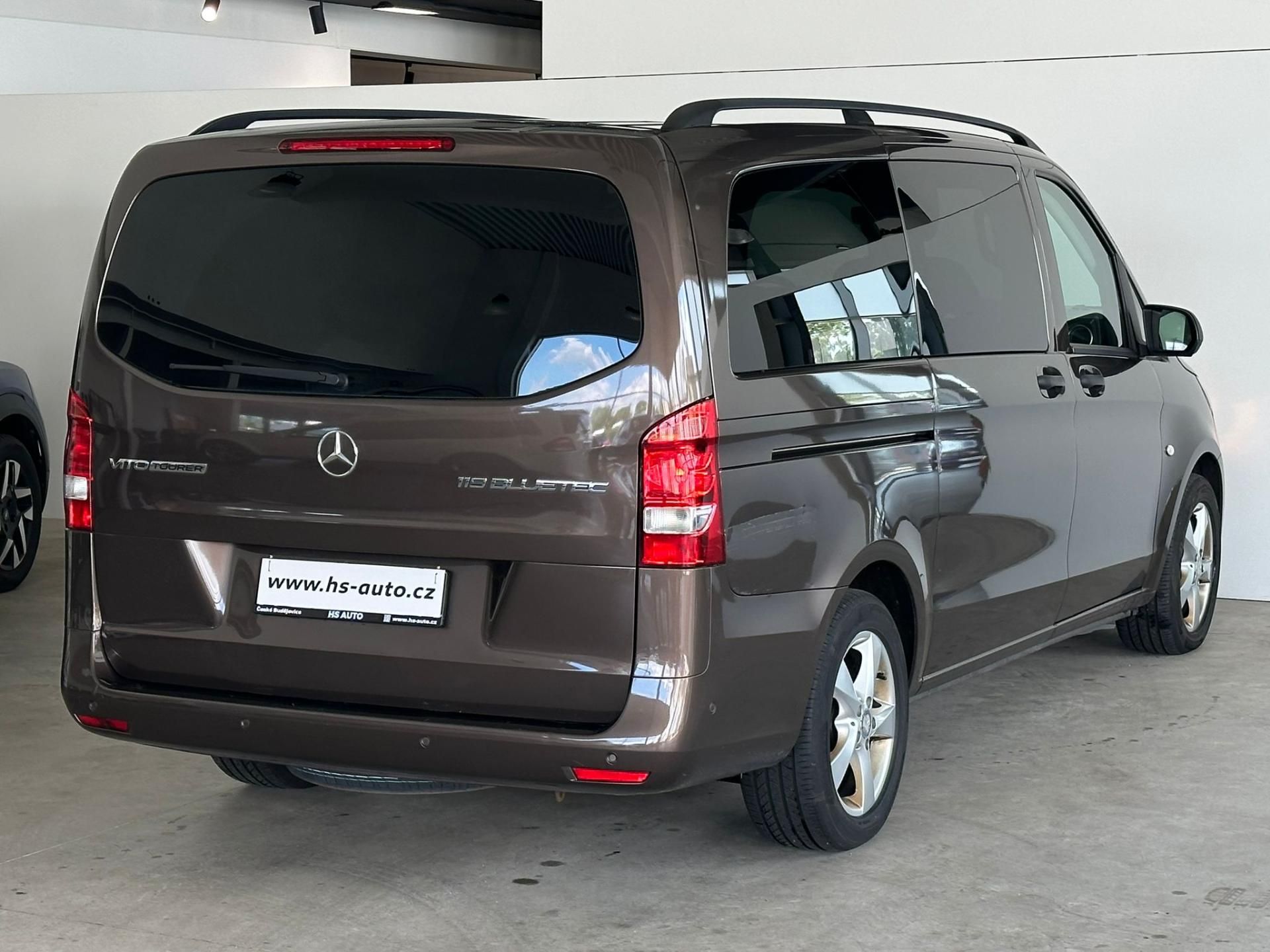 Mercedes-Benz Vito, Tourer 119 CDI 140kW 1.majitel - fotka 3