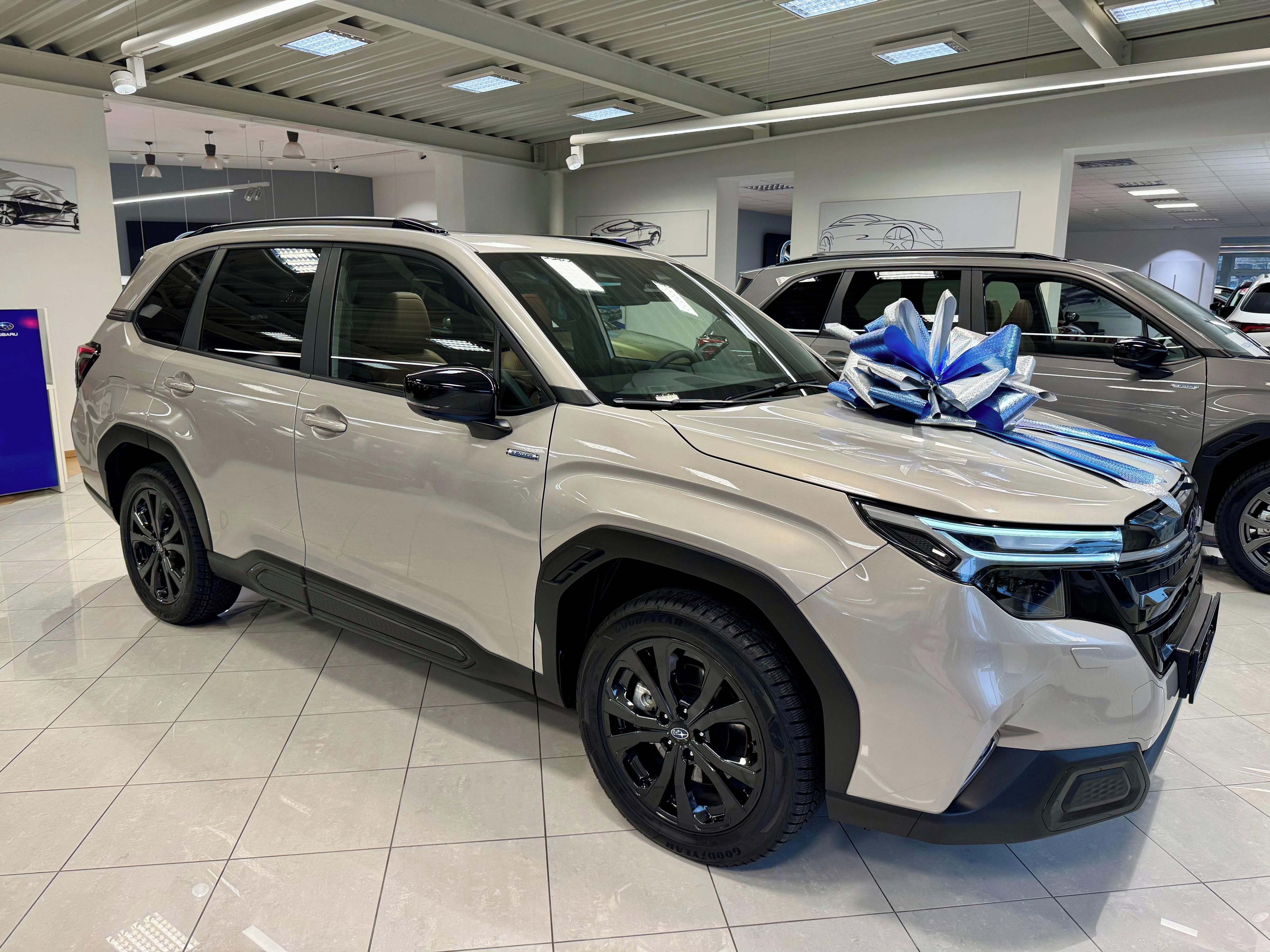 Subaru Forester, Touring MY2026, záruka 10 let - fotka 2