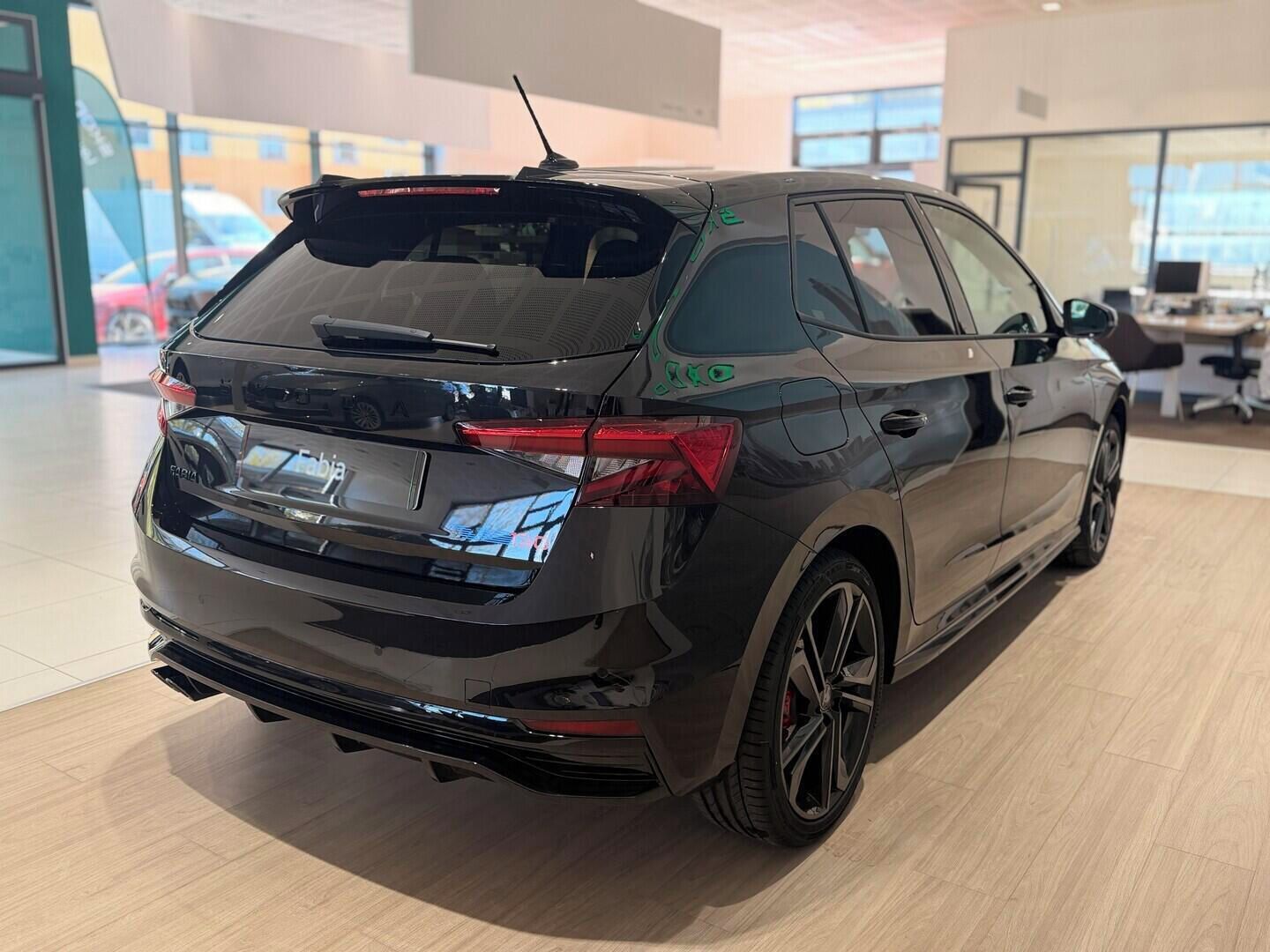 Škoda Fabia, 130 1,5 TSI 130 kW - fotka 5