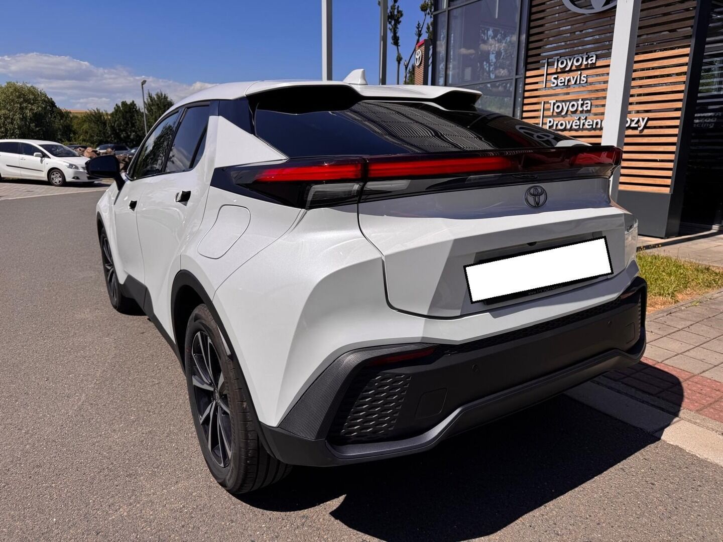 Toyota C-HR, 1.8 Style - fotka 6