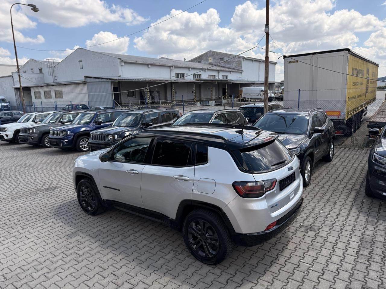 Jeep Compass, 1.3 T4 PHEV 190CV 80 ANNIVERS. - fotka 4