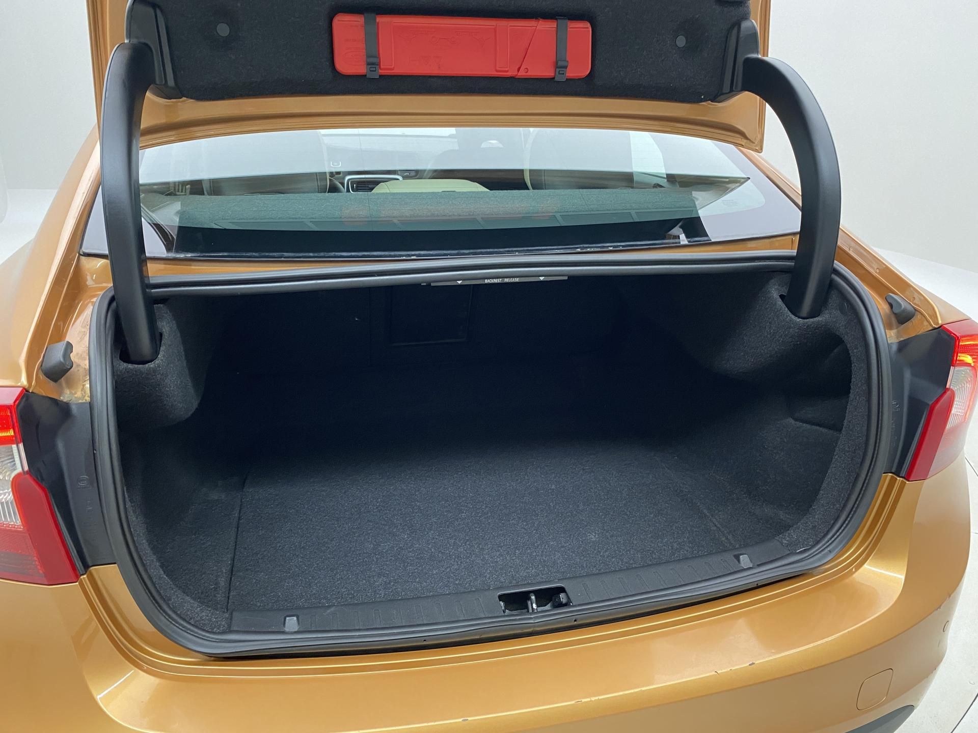 Volvo S60, D3 SUMMUM AUT - fotka 6